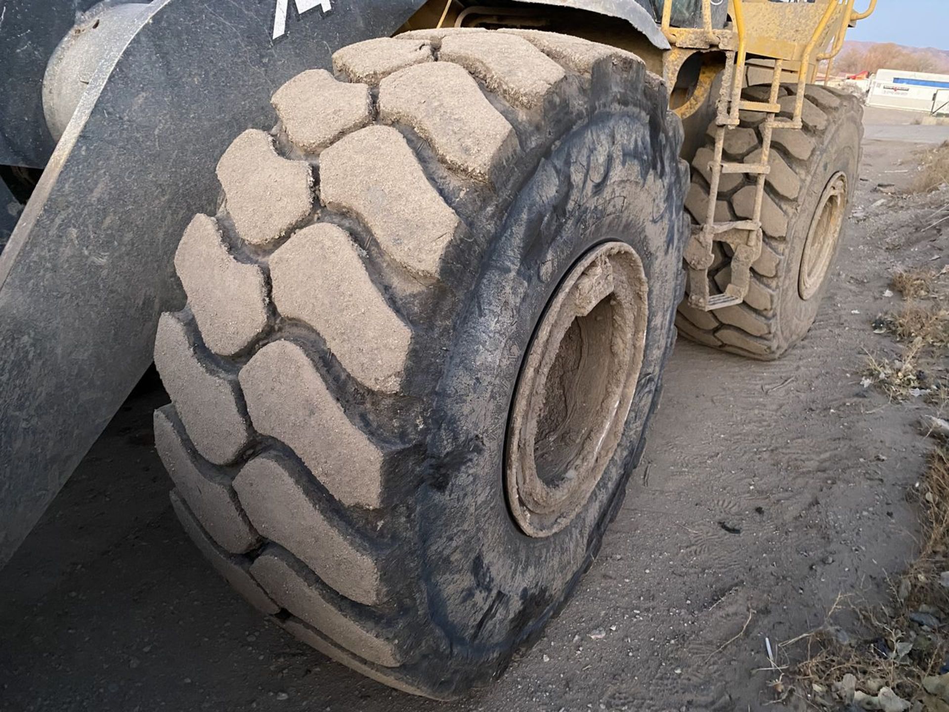 John Deere 744J Wheel Loader, PIN: DW744JX614358 (2007); with 7,339 Hours (at Time of - Image 8 of 15