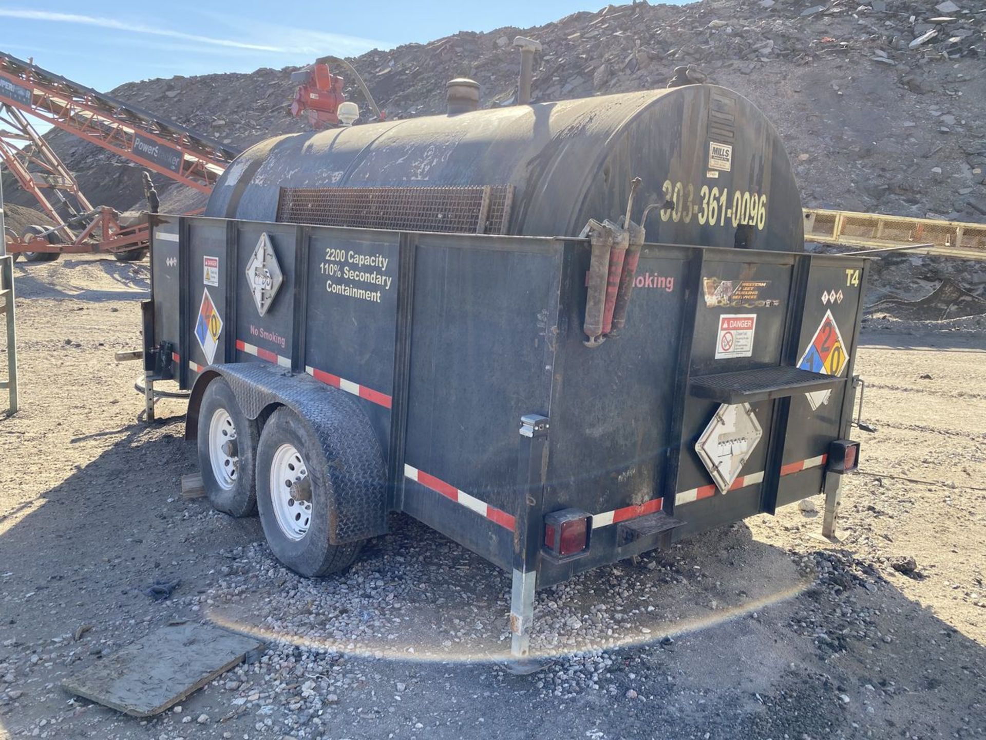 2,200 Gallon Cap. Fuel Tank; Mounted on 64 in. x 12 ft. Tandem Axle Tag Containment Trailer, VIN: - Image 4 of 5