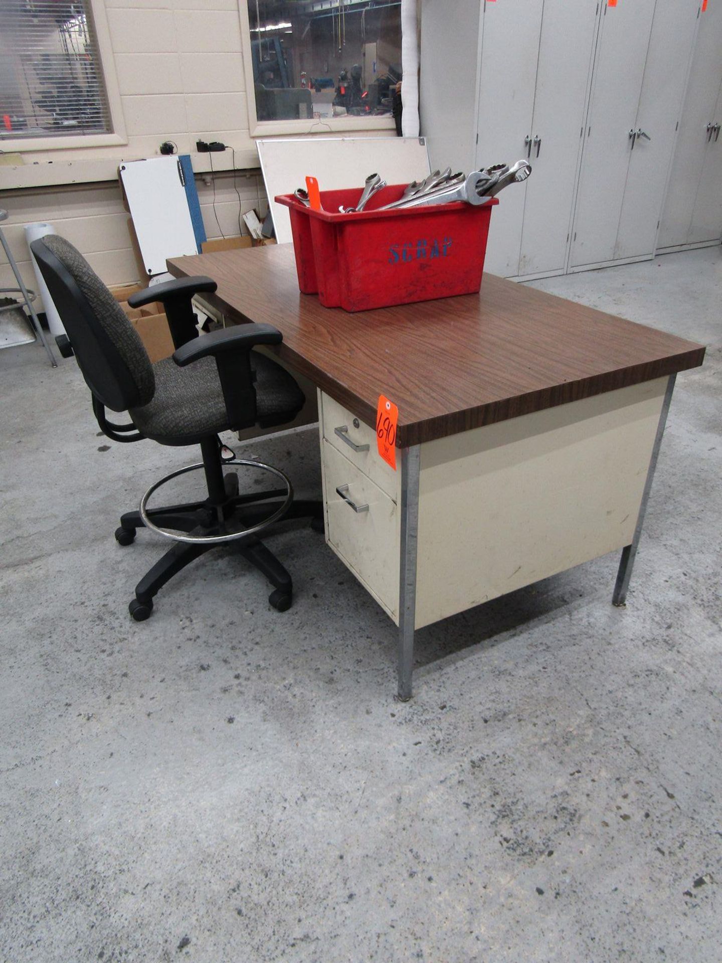 Lot - CMM Room Furniture, to Include: (3) Desks, (4) Lunch Tables, & (5) Fold-Up Tables, (No - Image 9 of 9