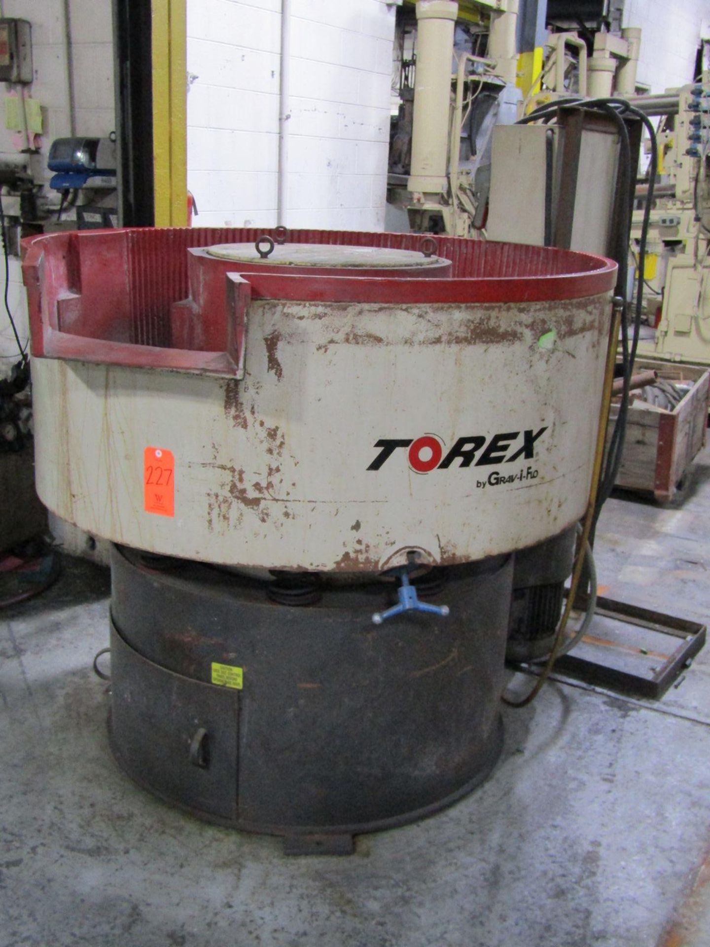 Graw-i-Flo Torex 56 in. Dia. (approx.) Model TG-2010 Vibratory Finisher, S/N: 928-0101