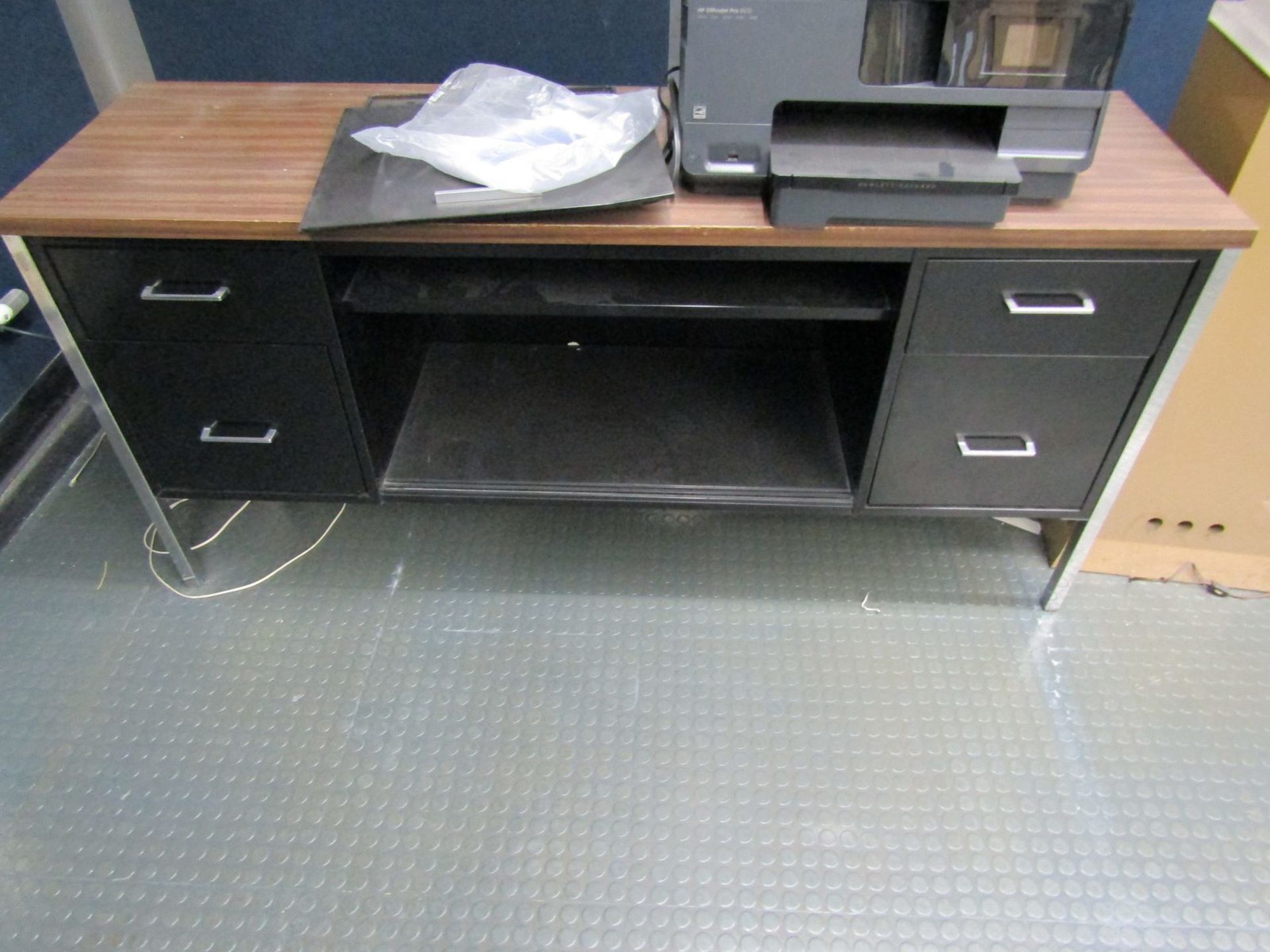 Lot - Remaining Contents of IT Room, to Include: Desks, Chairs, Filing Cabinets, Shelving Units, - Image 10 of 10