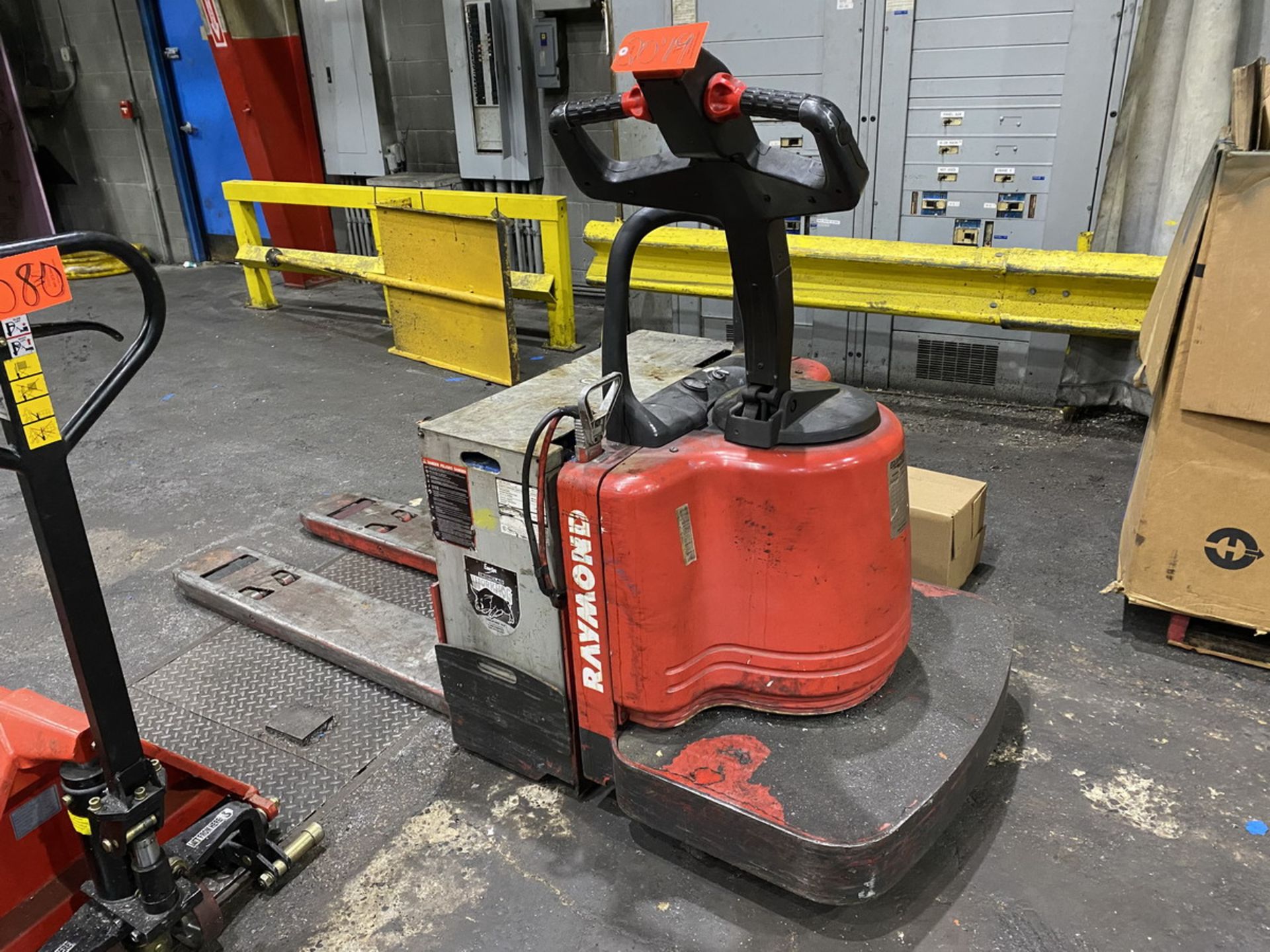 Raymond 6,000 lb. Cap. Model 112TM-FRE60L Electric Pallet Jack, S/N: 112-505-57790; 24-Volt