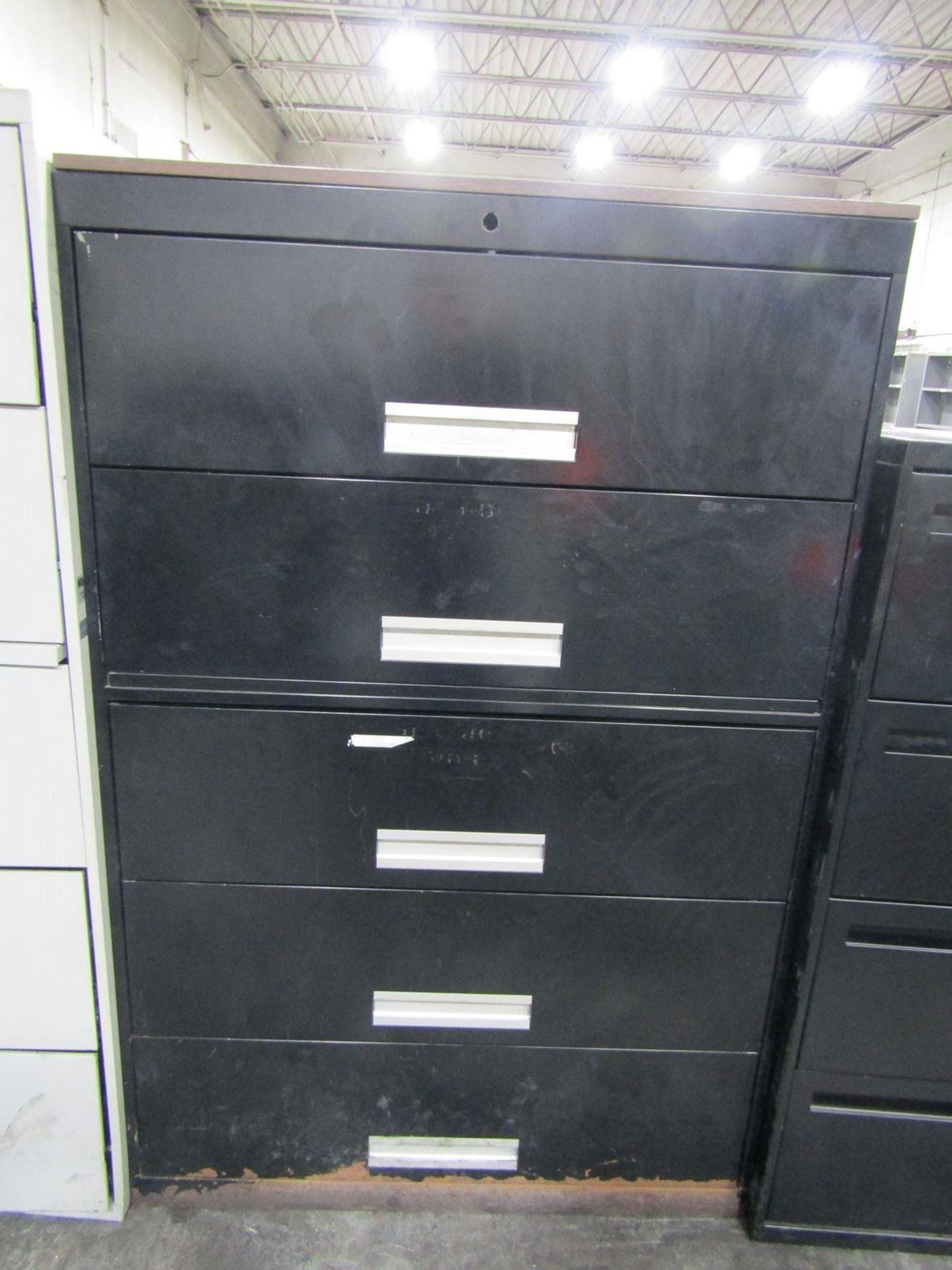 Lot - Shop Furniture, to Include: (2) 5-Drawer Lateral Filing Cabinets, (1) 4-Drawer Lateral - Image 11 of 12