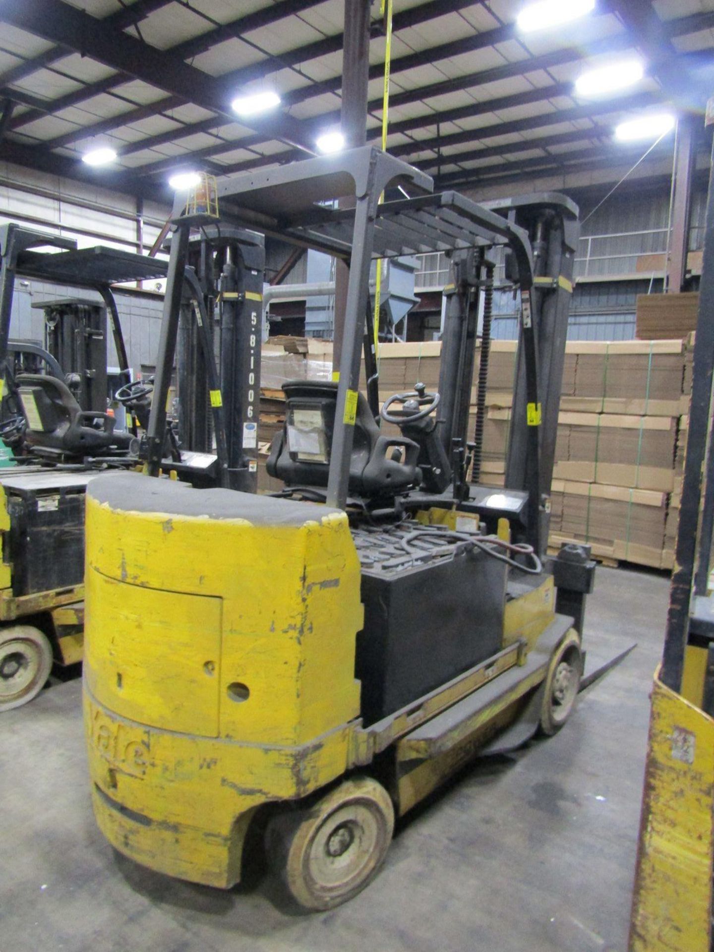 Yale 10,000 lb. Cap. Model ERC100HHN36TV108 Heavy Duty Electric Fork Lift Truck, S/N: C839N01894F; - Image 4 of 8