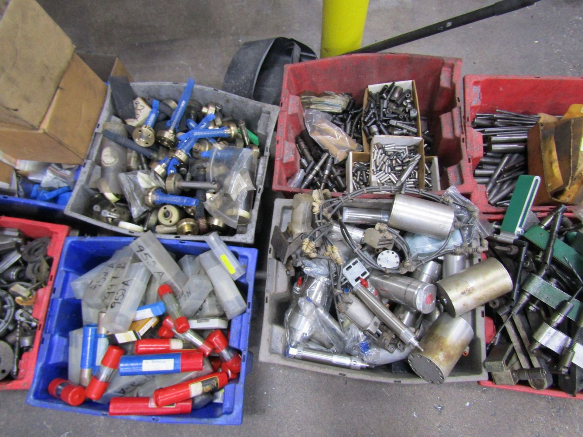 Lot - (5) Pallets of Assorted Tooling, to Include: Lead Screws, Taps, Reamers, Drills Bits, Etc. - Image 4 of 7