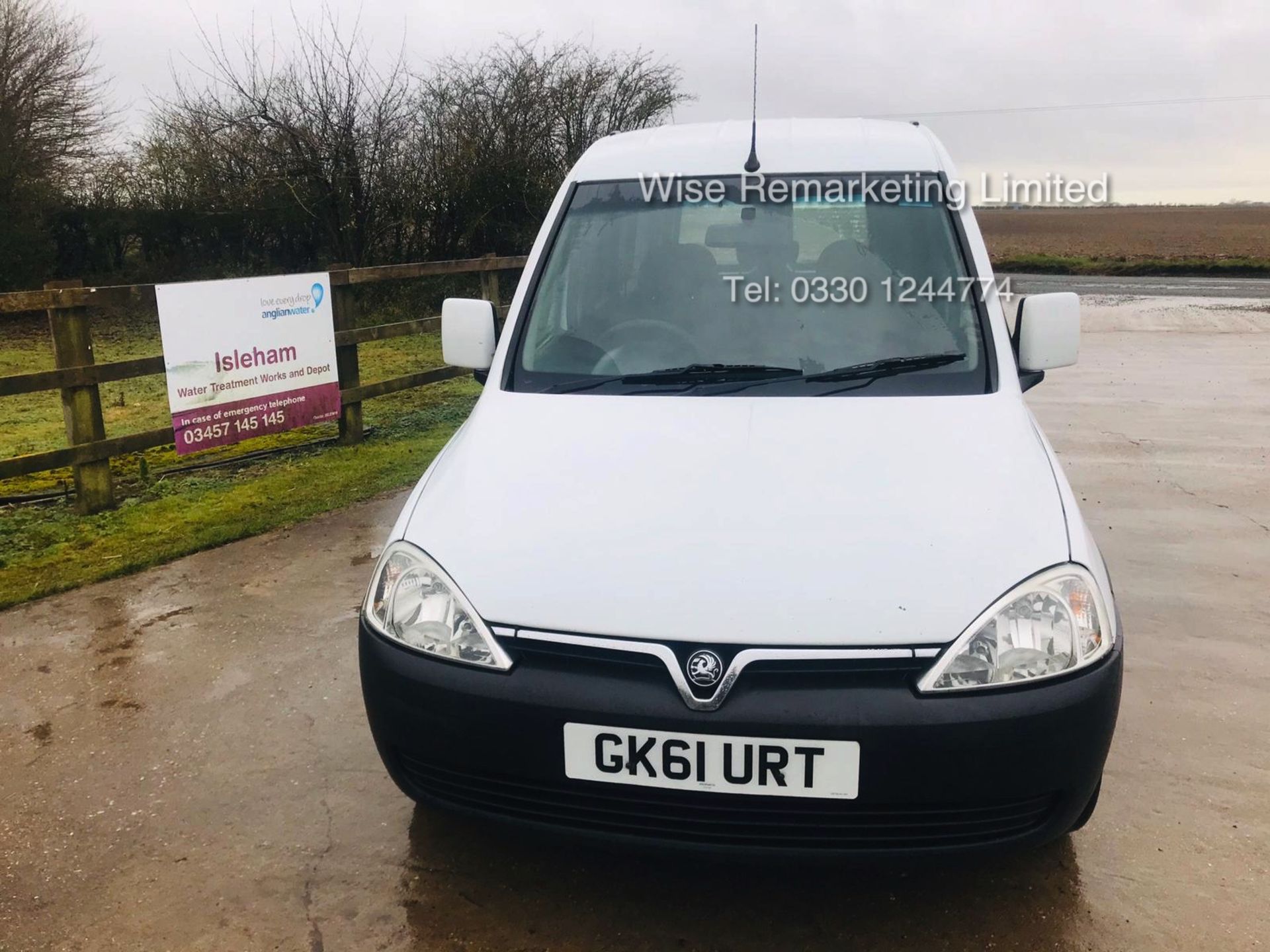 Vauxhall Combo 2000 1.2 CDTi S Automatic Crew Van **5 Seater** - 2012 Model - 1 Keeper From New - Image 4 of 18