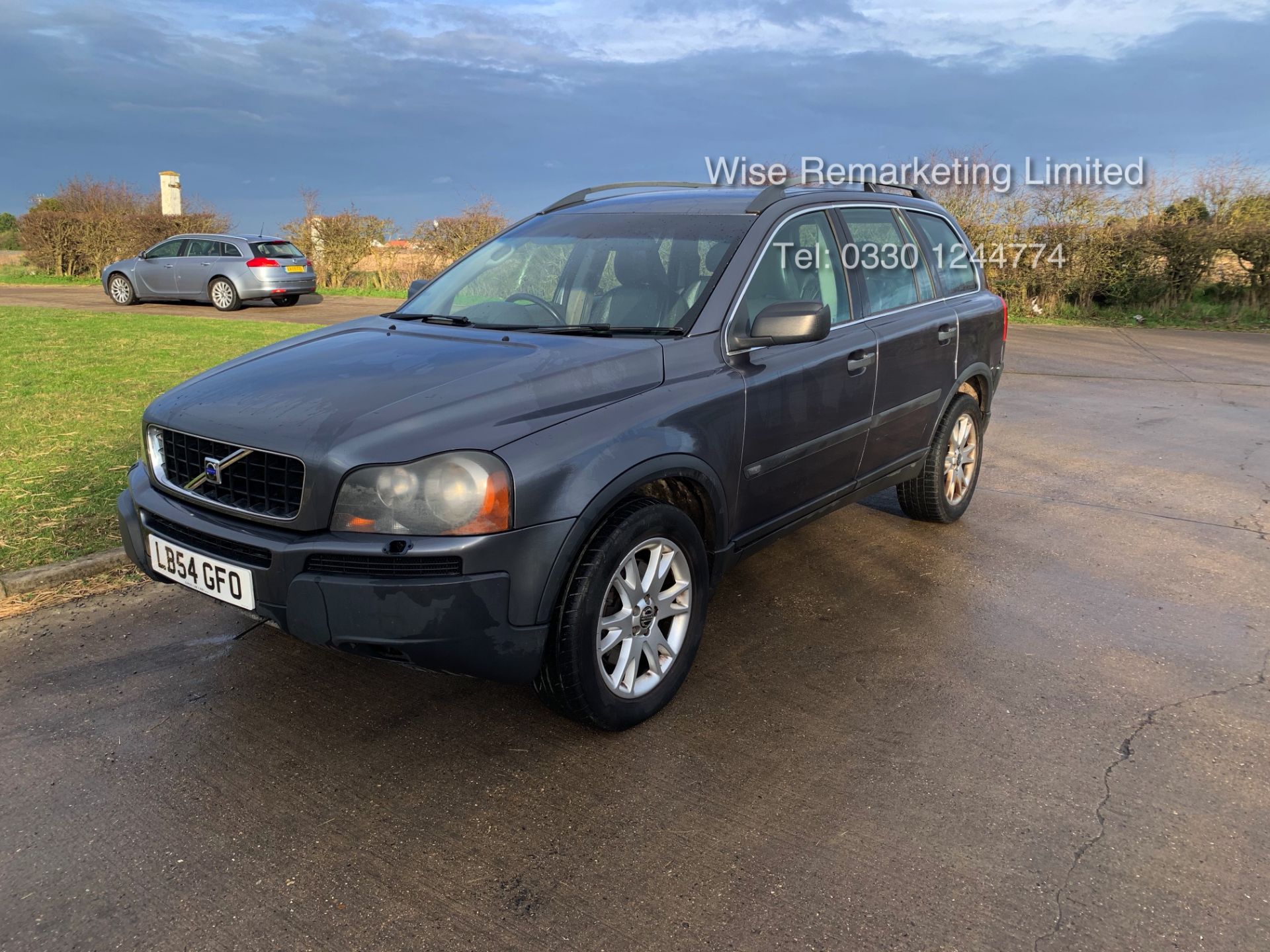 Volvo XC90 D5 2.4 Special Equipment Auto - 2005 Model - 7 Seater - Full Leather -