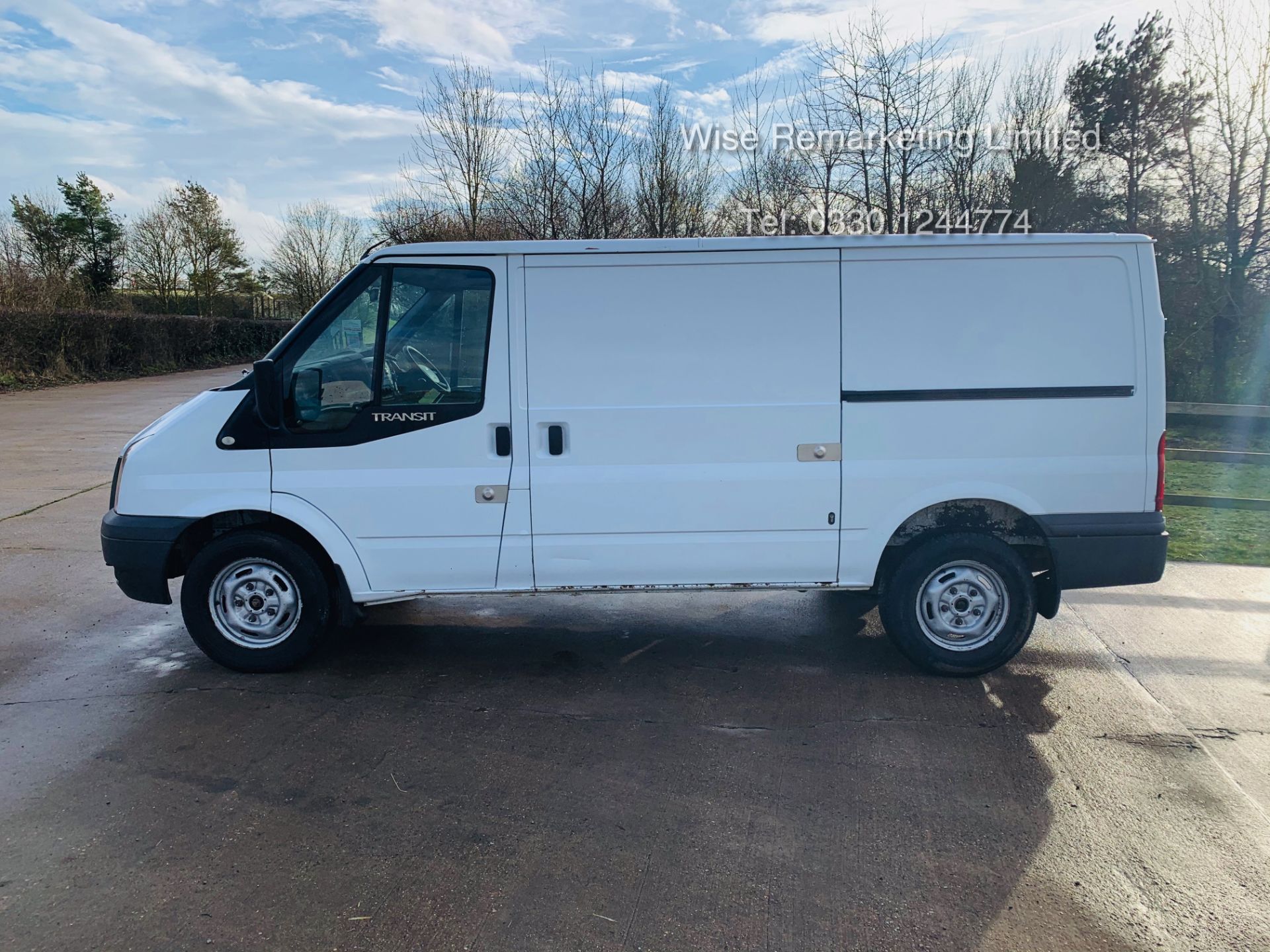 Ford Transit T350 2.2 TDCI - 2012 Model - Air Con - Tow Bar - Ply Lined - Save 20% NO VAT - - Image 5 of 22