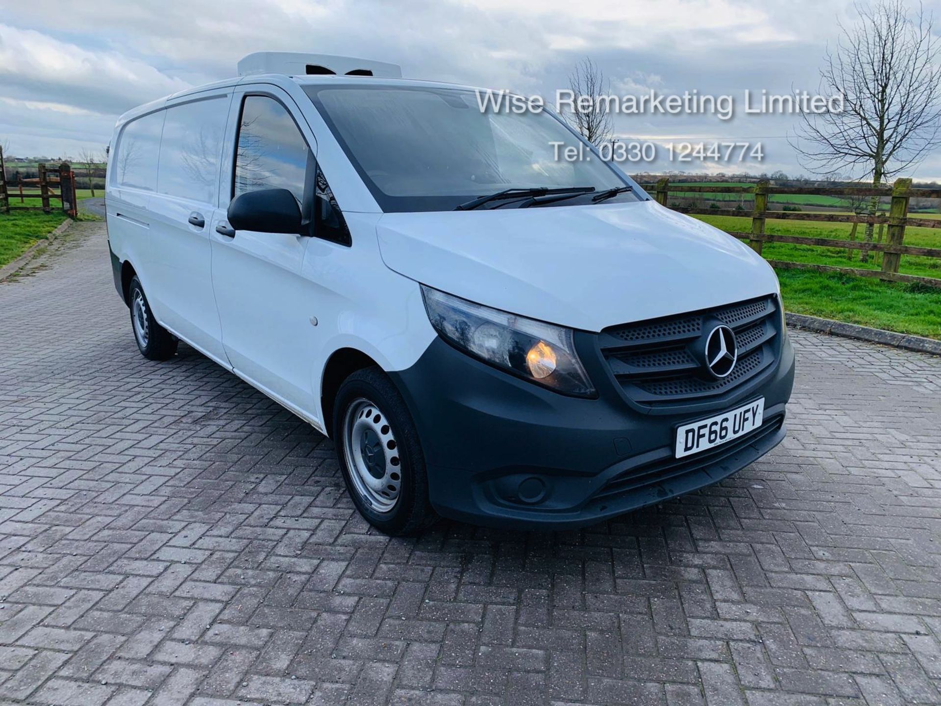 (RESERVE MET) Mercedes Vito 114 2.1 CDI Bluetech Fridge/Chiller Van - 2017 Model - Sat Nav - - Image 2 of 22