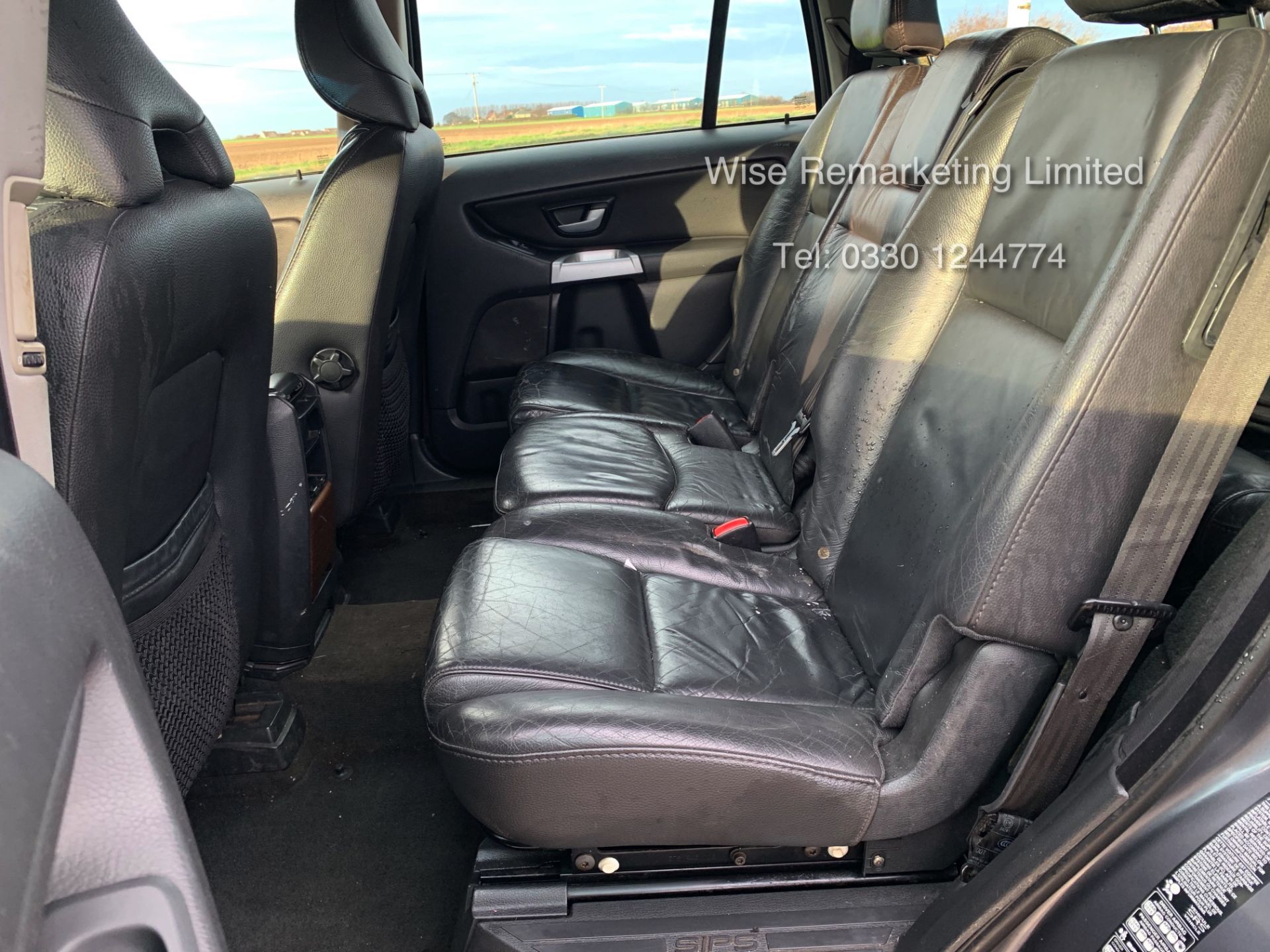 Volvo XC90 D5 2.4 Special Equipment Auto - 2005 Model - 7 Seater - Full Leather - - Image 13 of 21