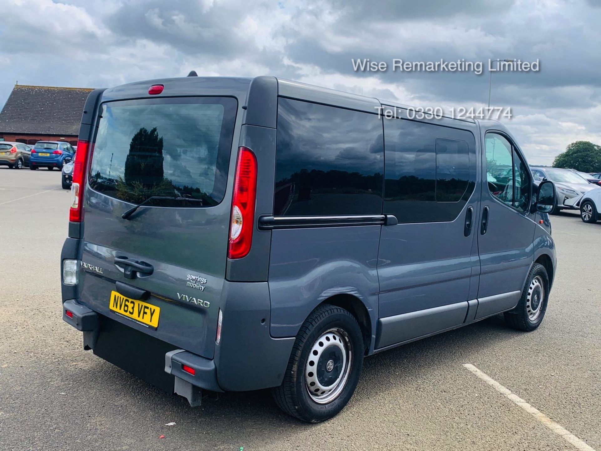 Vauxhall Vivaro 2.0 CDTI 2900 Minibus - 2014 Model - Wheel Chair Access - SAVE 20% NO VAT - 1 Owner - Image 8 of 21