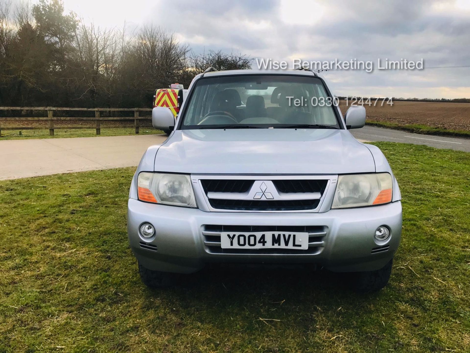 Mitsubishi Shogun Elegance *7 Seater* 3.2 DI-D Auto - 2004 04 Reg - Full Leather - Sun Roof - Image 5 of 25