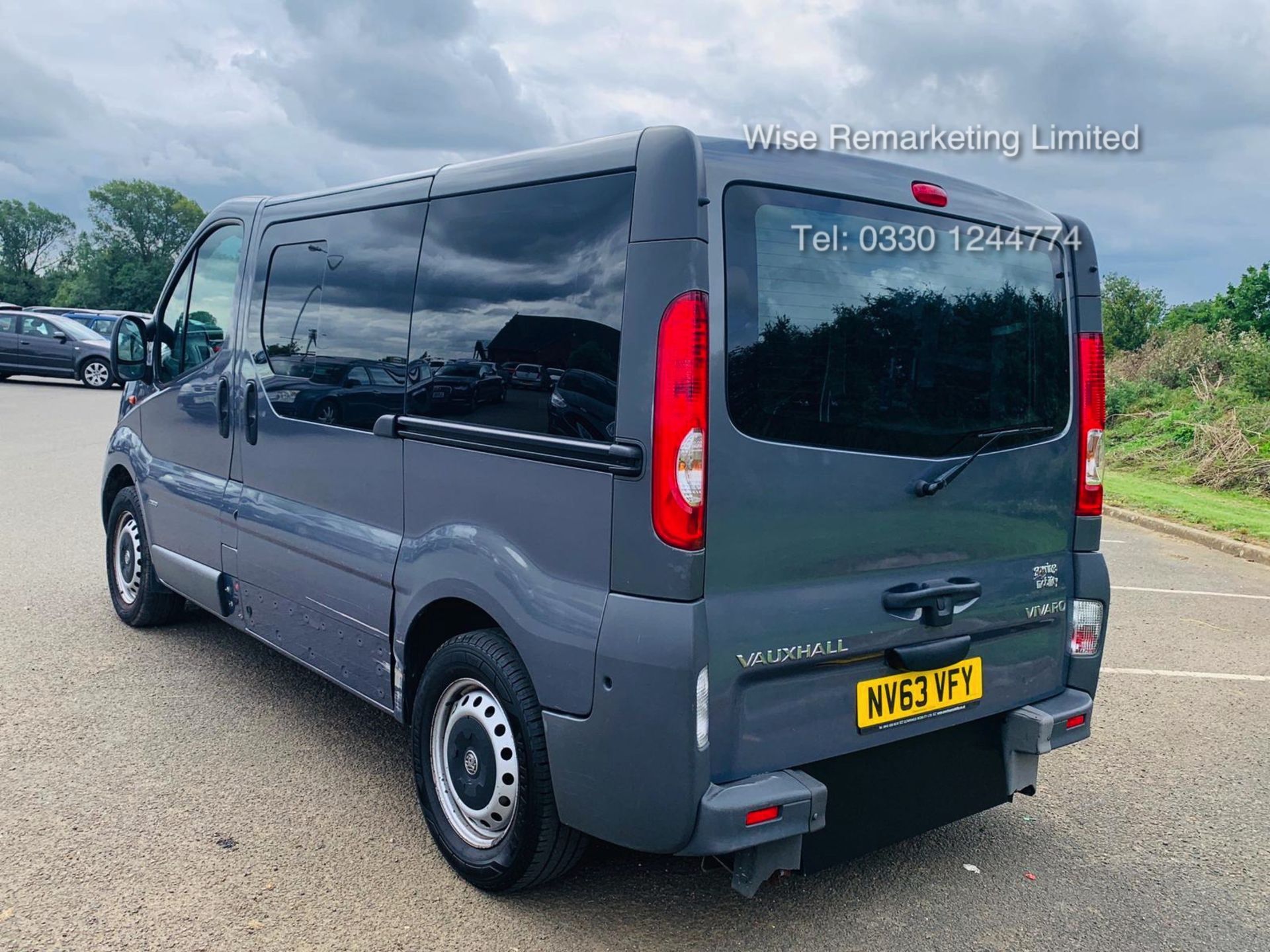 Vauxhall Vivaro 2.0 CDTI 2900 Minibus - 2014 Model - Wheel Chair Access - SAVE 20% NO VAT - 1 Owner - Image 3 of 21