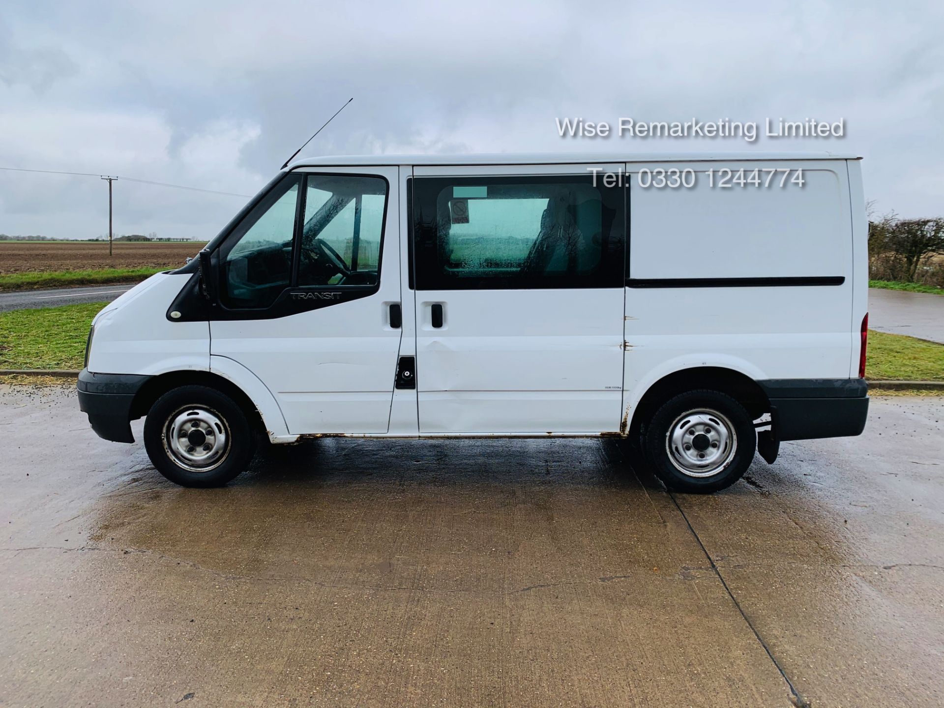 Ford Transit T280 Dualliner 2.2 TDCI - 2012 Model - **6 Seater** - - Image 2 of 15