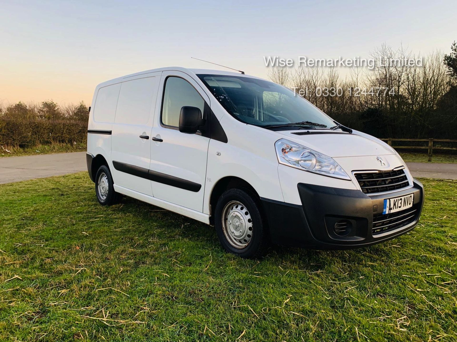 (RESERVE MET) Peugeot Expert Crew Van 1000 1.6 HDi - 2013 13 Reg - **5 Seater** - SAVE 20% NO VAT - Image 8 of 19