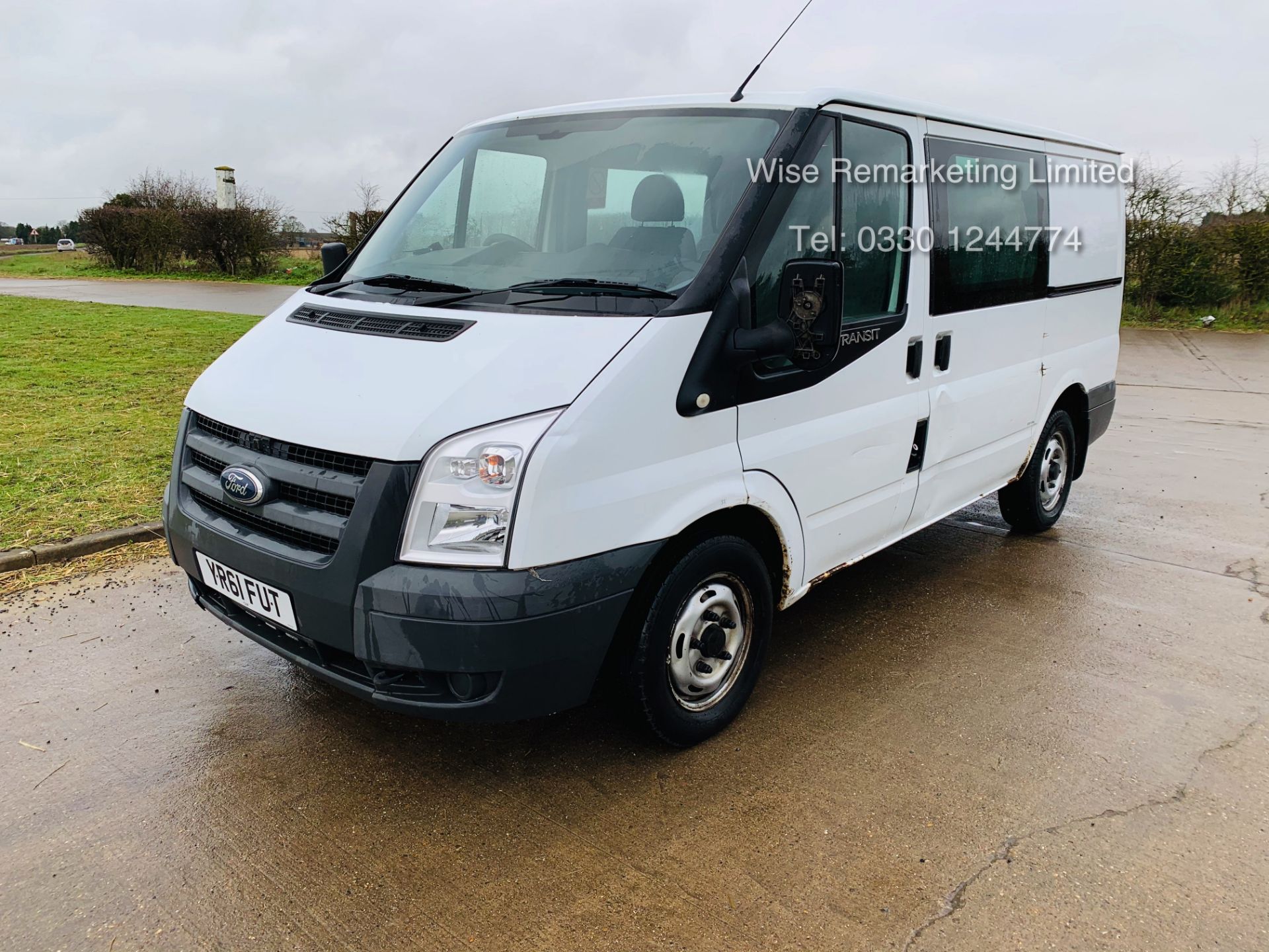 Ford Transit T280 Dualliner 2.2 TDCI - 2012 Model - **6 Seater** -