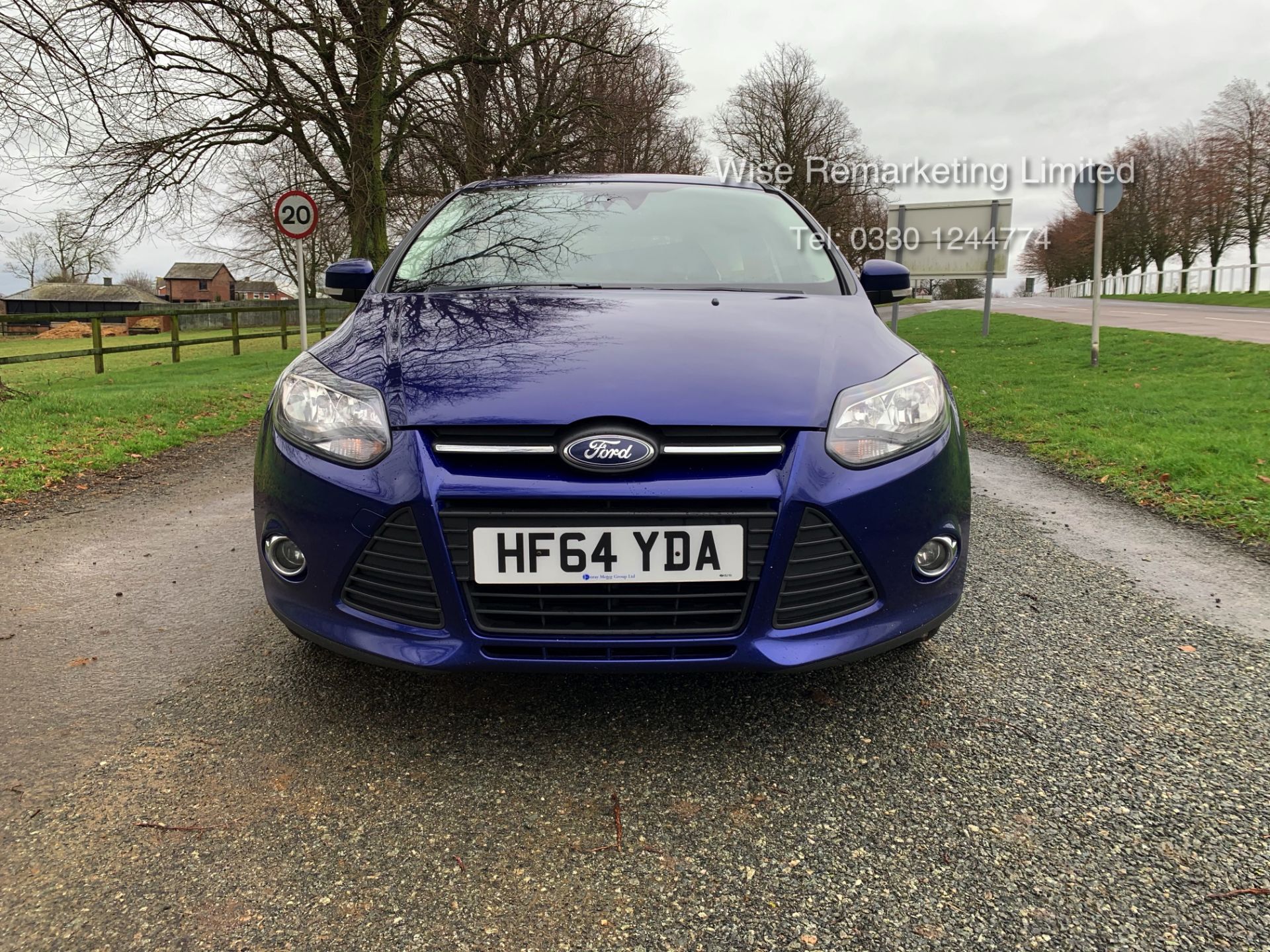 (RESERVE MET) Ford Focus Zetec 1.6 TDCI Econetic - 2015 Model - 6 Speed - Image 5 of 20