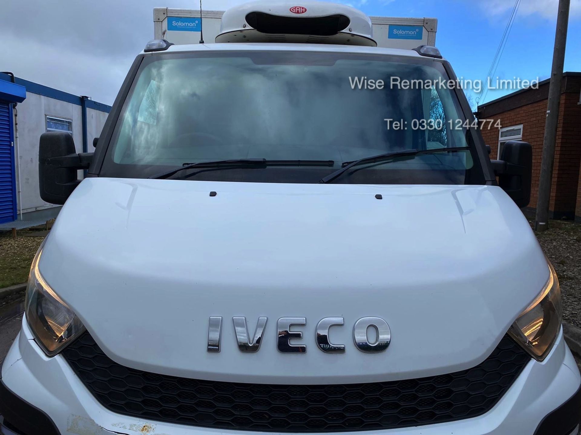 (RESERVE MET) Iveco Daily 35S11 2.3 TD Fridge/Freezer Box Van - 6 Speed - 2015 15 Reg - Image 2 of 17