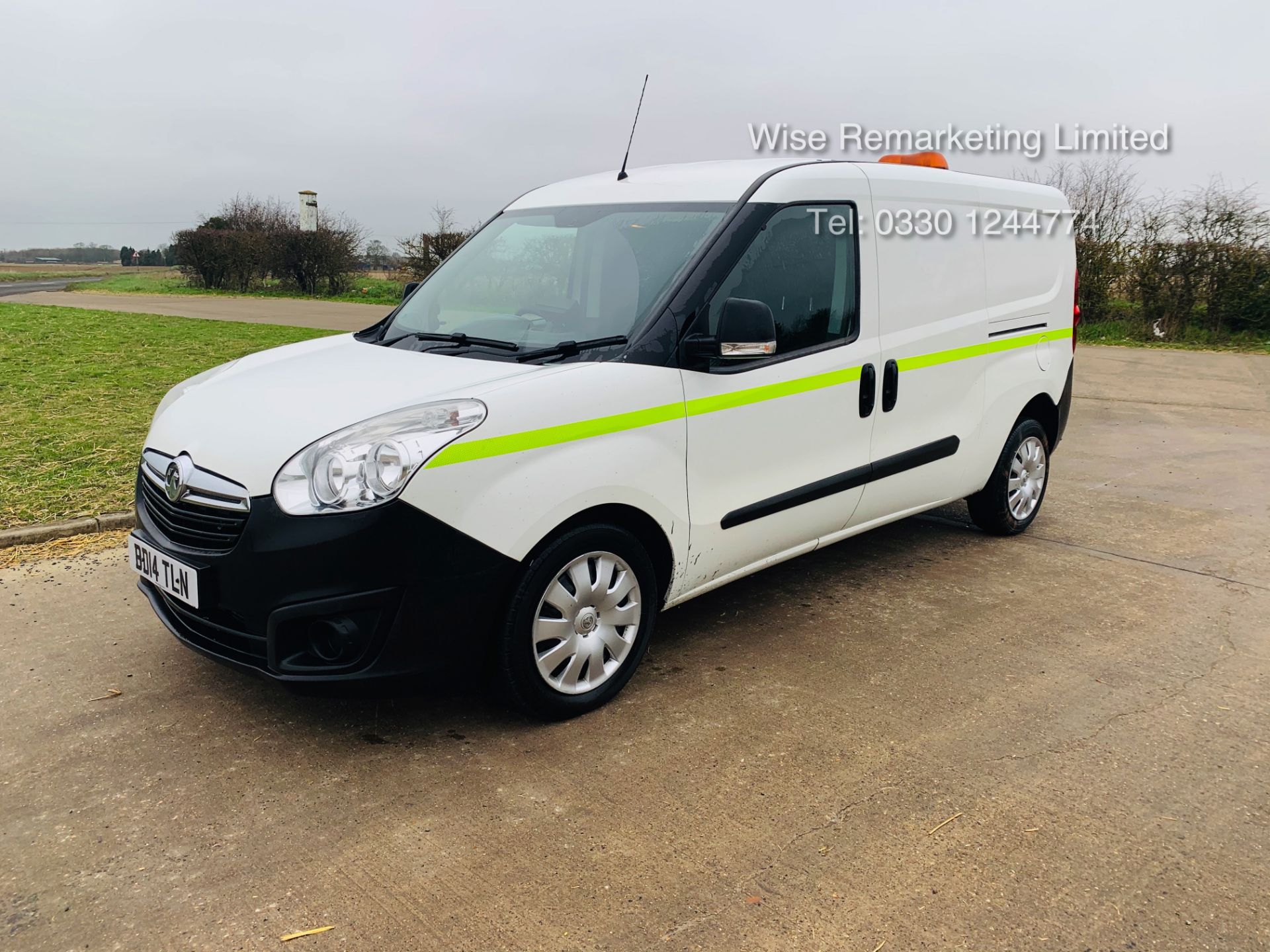 (RESERVE MET)Vauxhall Combo 1.6 CDTI Eco LWB Maxi 6 Speed 5 Seater Combi/Dualliner Van - 2014 14 Reg