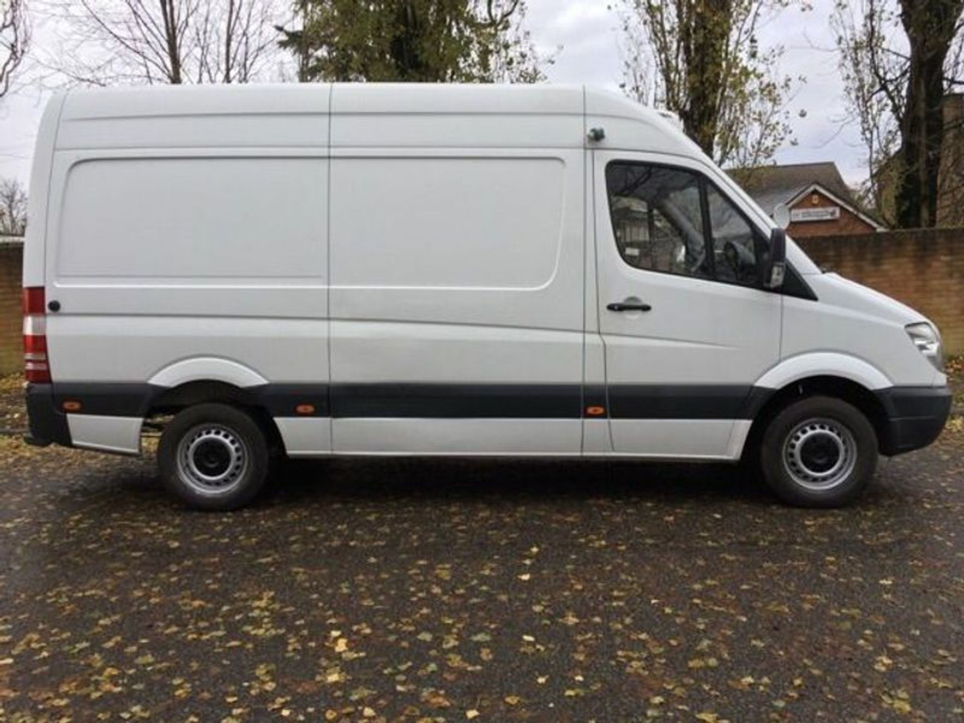 Mercedes Sprinter 313 2.1 CDI Fridge/Freezer Overnight/Standby Van - 2012 Model - Image 2 of 5