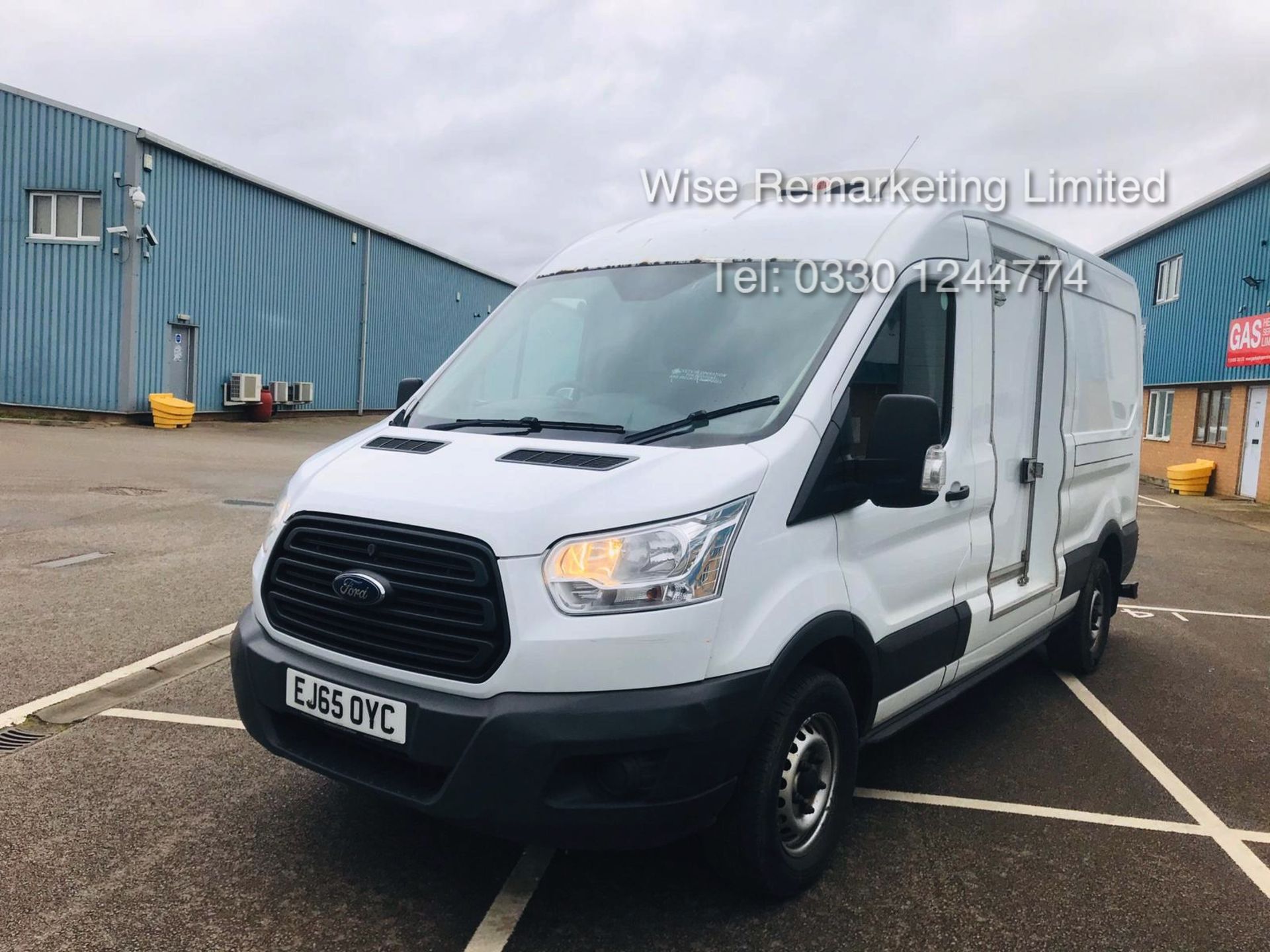 Ford Transit 350 2.2 TDCI Fridge/Freezer Overnight/Standby Van (-21) - 2016 Reg - Sat Nav -