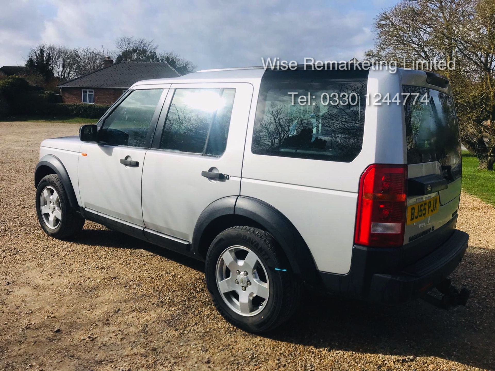 Land Rover Discovery 3 2.7 TDV6 S - 2006 Model - Service History - Heated Seats - Tow Bar - 7 seats - Image 6 of 21