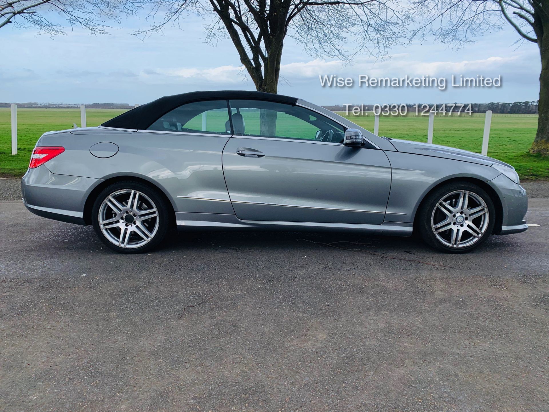 Mercedes E250 CDI Convertible Sport Tip Auto - 2013 Model - Service History - Leather - Parking aid - Image 7 of 27