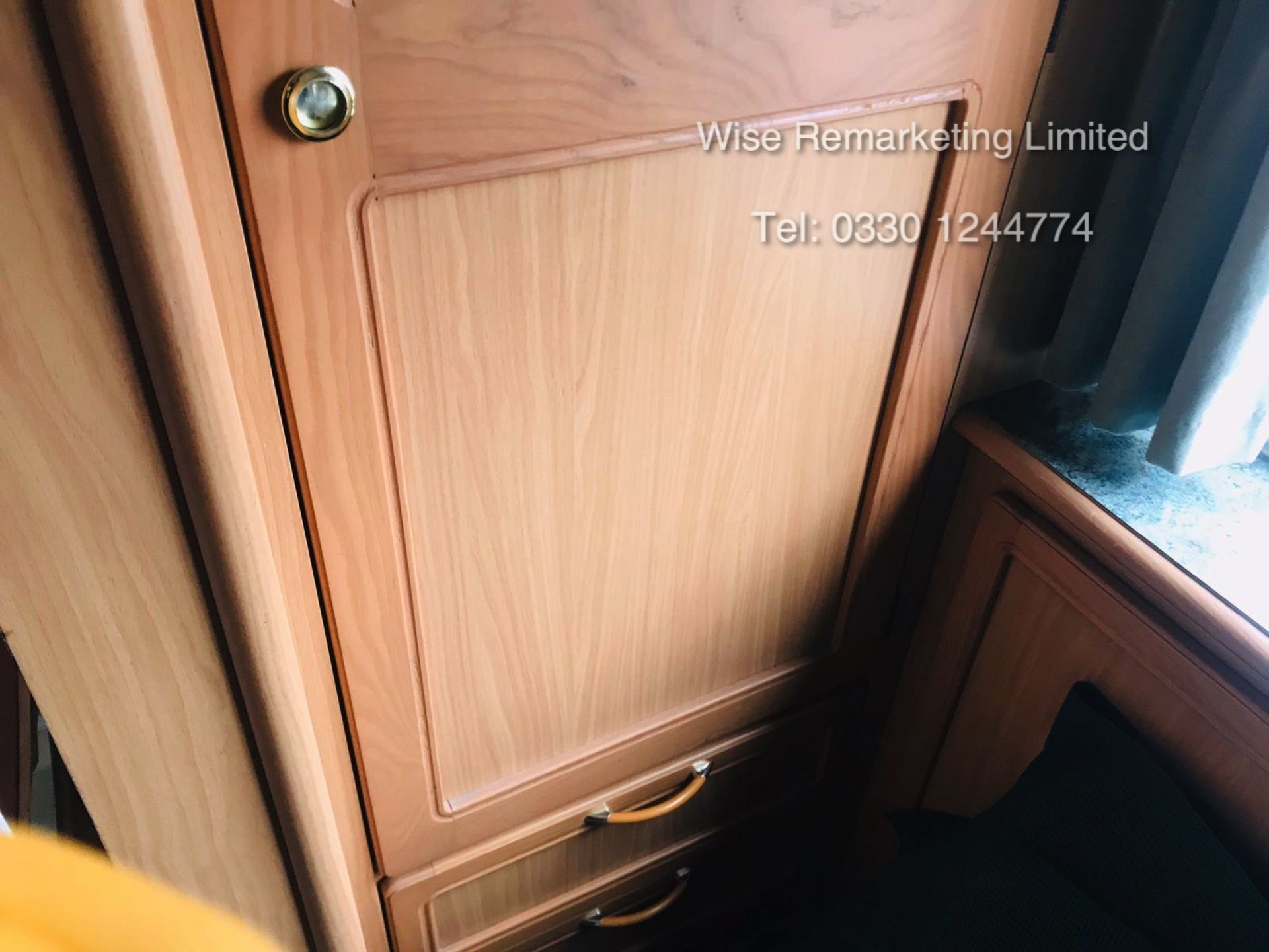 Compass Rallye GTE 5.0 Caravan 2001 Model (4 Berth) - Image 25 of 27