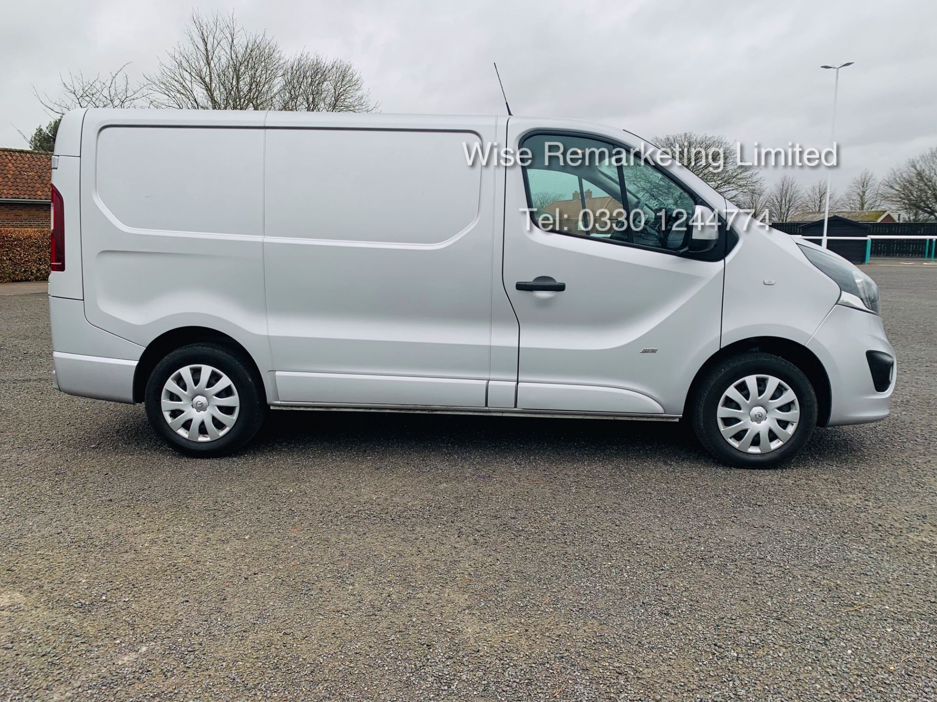 (Reserve Met) Vauxhall Vivaro 2900 Sportive 1.6 CDTI 6 Speed - 2016 Model - Parking Sensors - Image 5 of 22