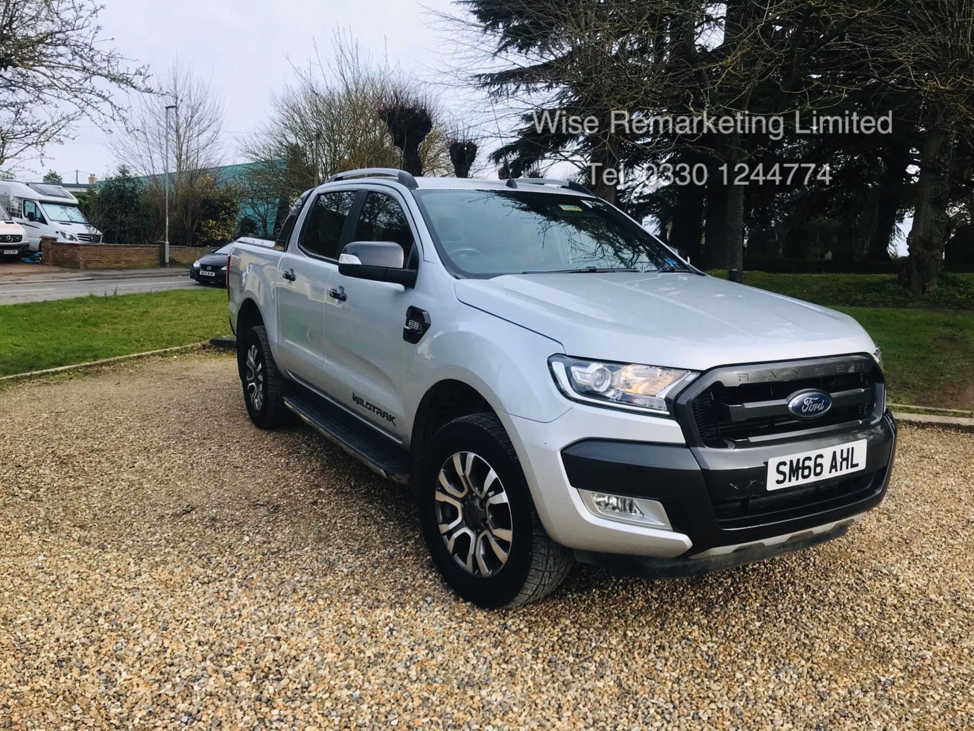 Ford Ranger 3.2 TDCI WILDTRAK - Auto - 2017 Model - 1 Former Keeper - 4x4 - TOP OF THE RANGE