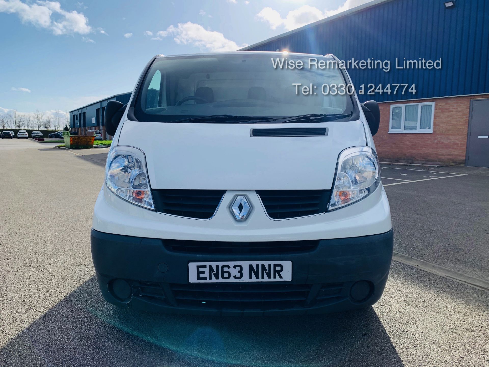 Renault Trafic 2.0 DCI (115 BHP) - 6 Speed - 2014 Reg - Ply Lined - - Image 2 of 21