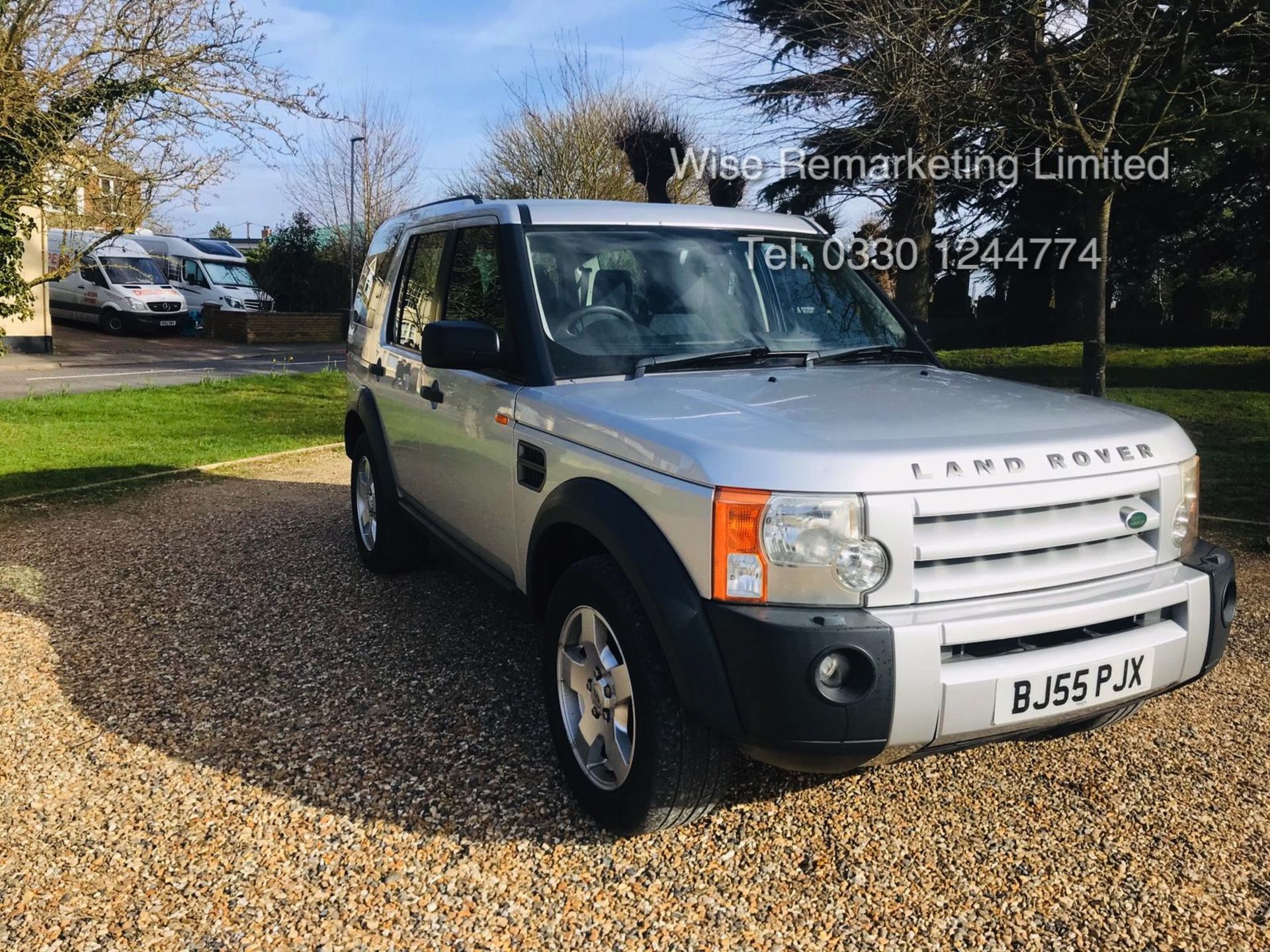 Land Rover Discovery 3 2.7 TDV6 S - 2006 Model - Service History - Heated Seats - Tow Bar - 7 seats - Image 5 of 21