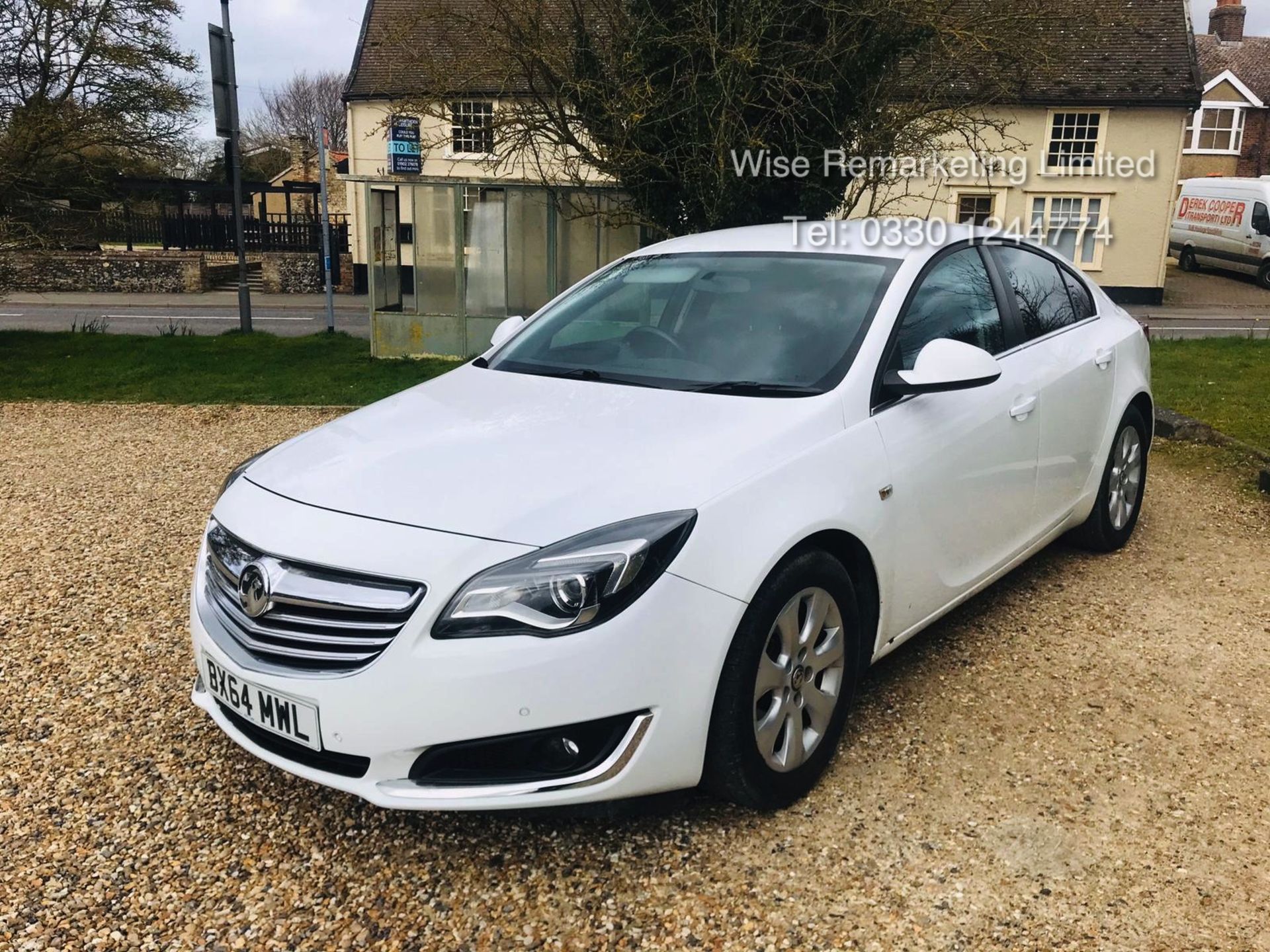 (RESERVE MET) Vauxhall Insignia 2.0 CDTI Special Equipment - Automatic - 2015 Model