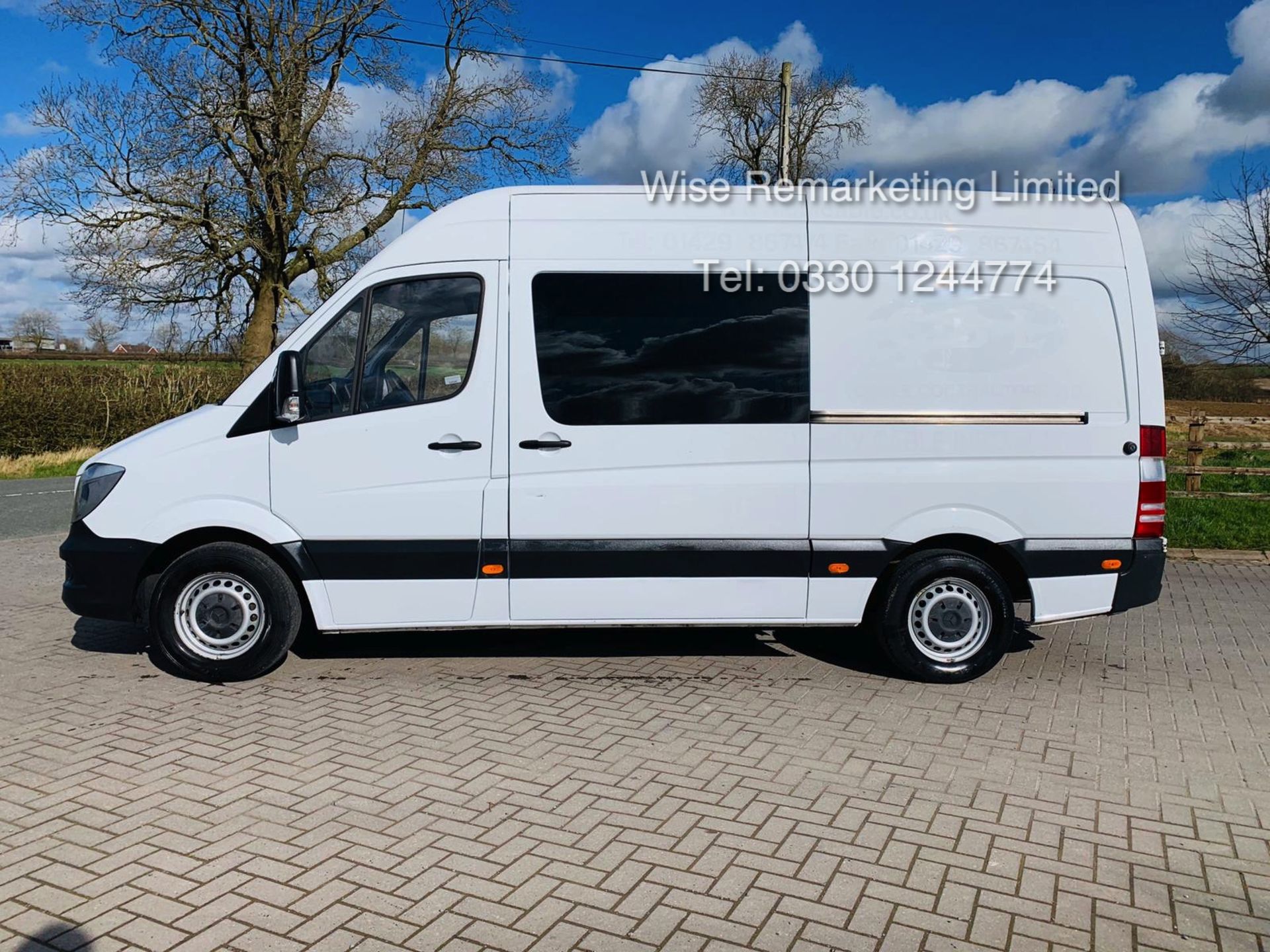 Mercedes Sprinter 313 CDI 2.1 TD MWB Dualliner/Crew Van - 2015 15 Reg - Image 6 of 23