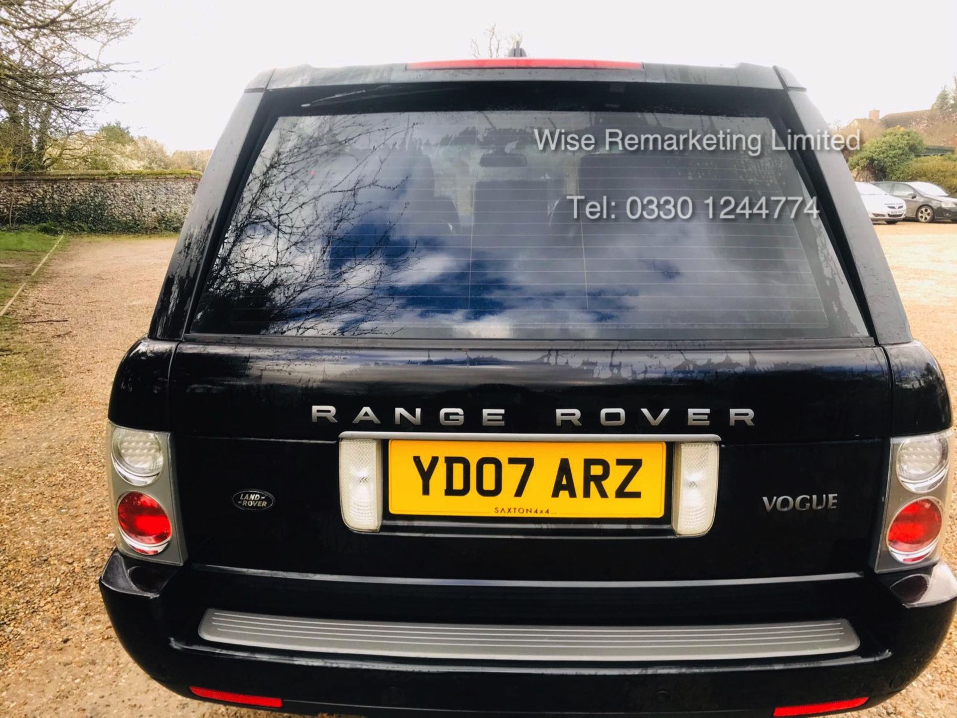 Range Rover Vogue 3.6 TDV8 Auto - 2007 07 Reg - Service History - Sat Nav - Full Leather - Image 4 of 32