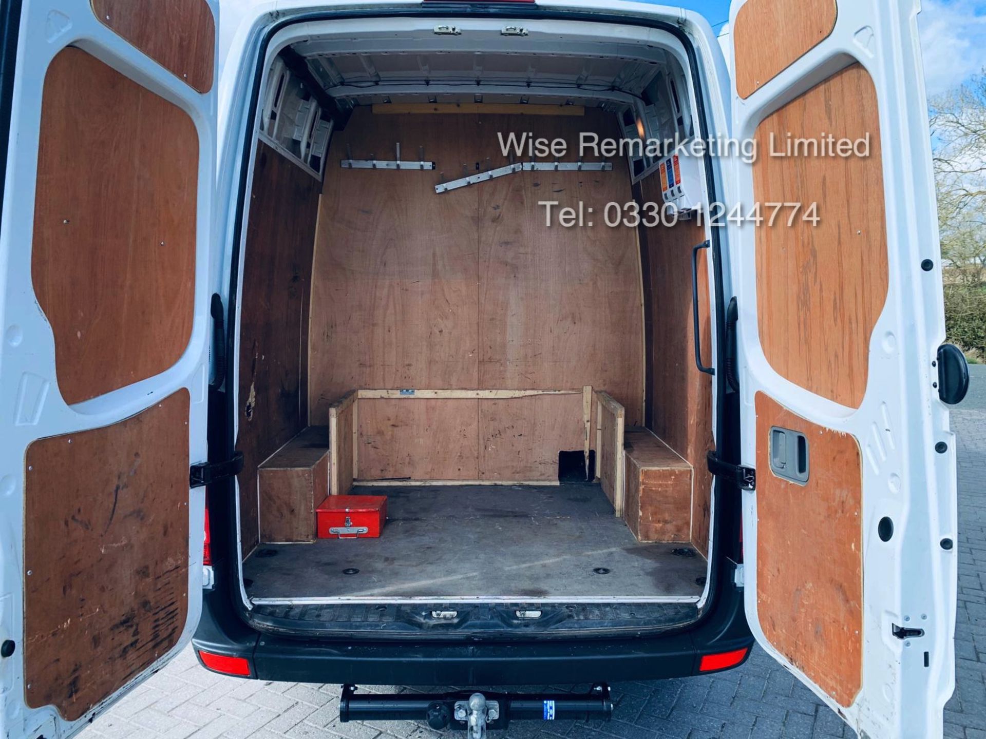 Mercedes Sprinter 313 CDI 2.1 TD MWB Dualliner/Crew Van - 2015 15 Reg - Image 11 of 23