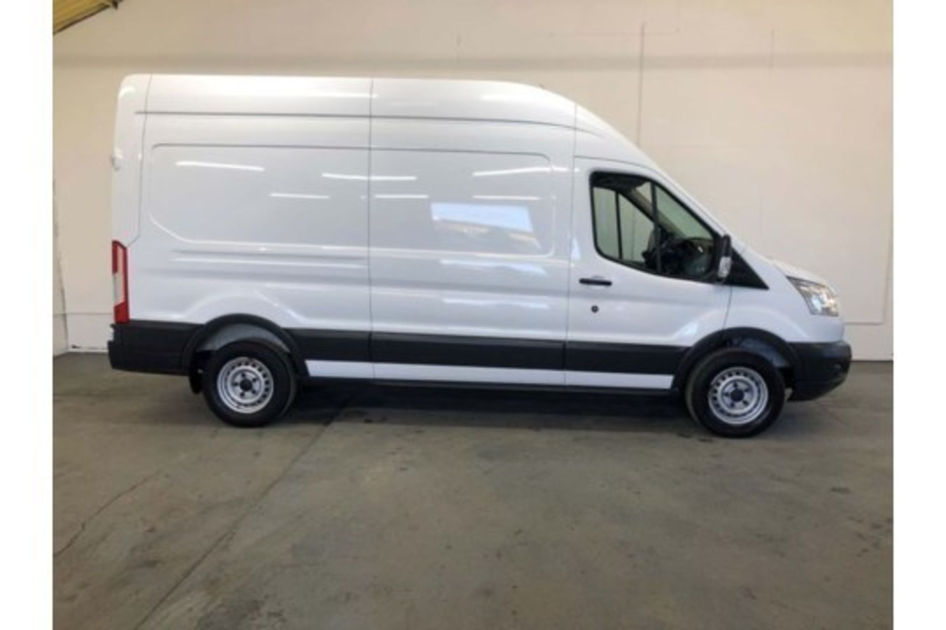 Ford Transit T350 2.2 TDCI Long Wheel Base High Roof Van - 6 Speed - 2015 Model - - Image 2 of 5