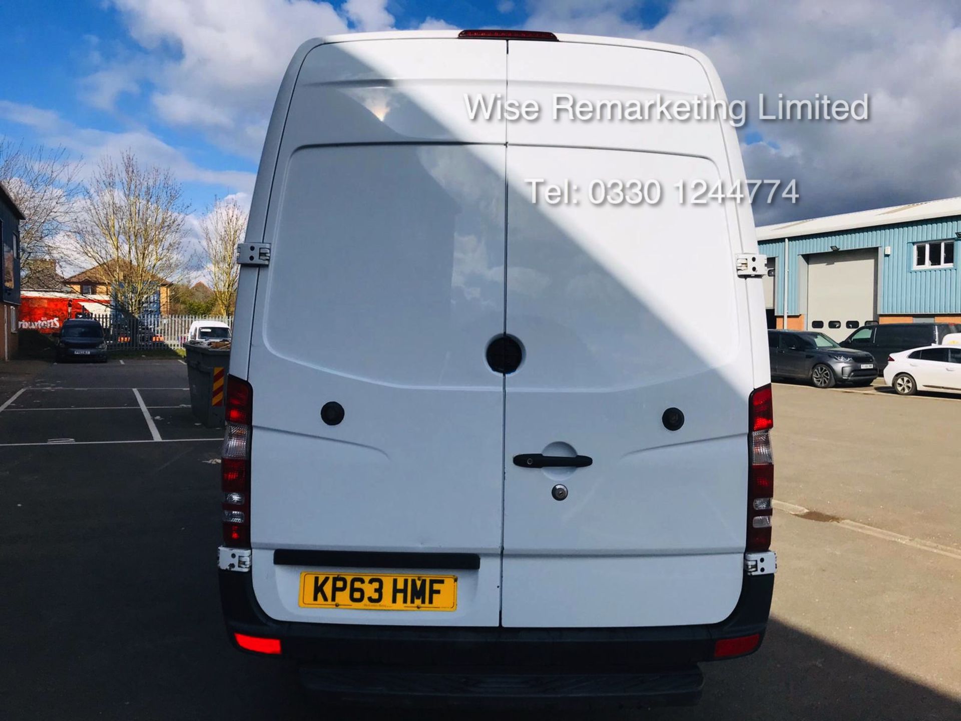 Mercedes Sprinter 313 CDI 2.1 TD Long Wheel Base 6 Speed - 2014 Model - Image 5 of 19