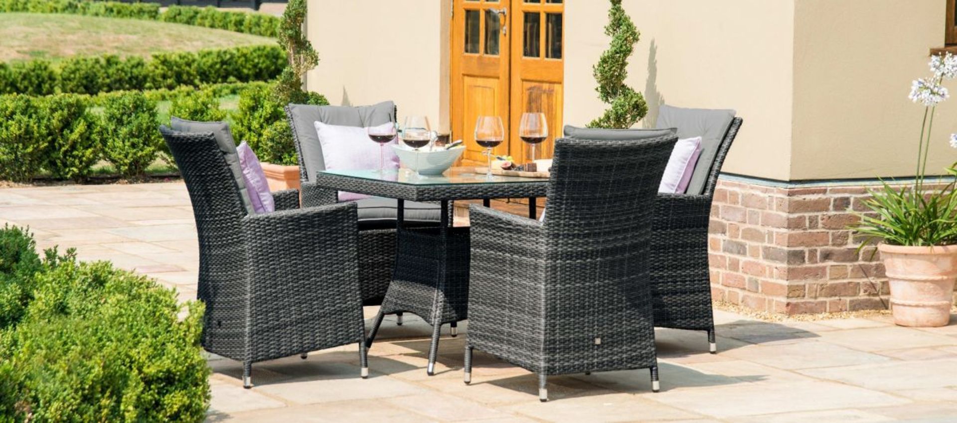 Rattan LA 4 Seat Square Outdoor Dining Set (Grey) *BRAND NEW*