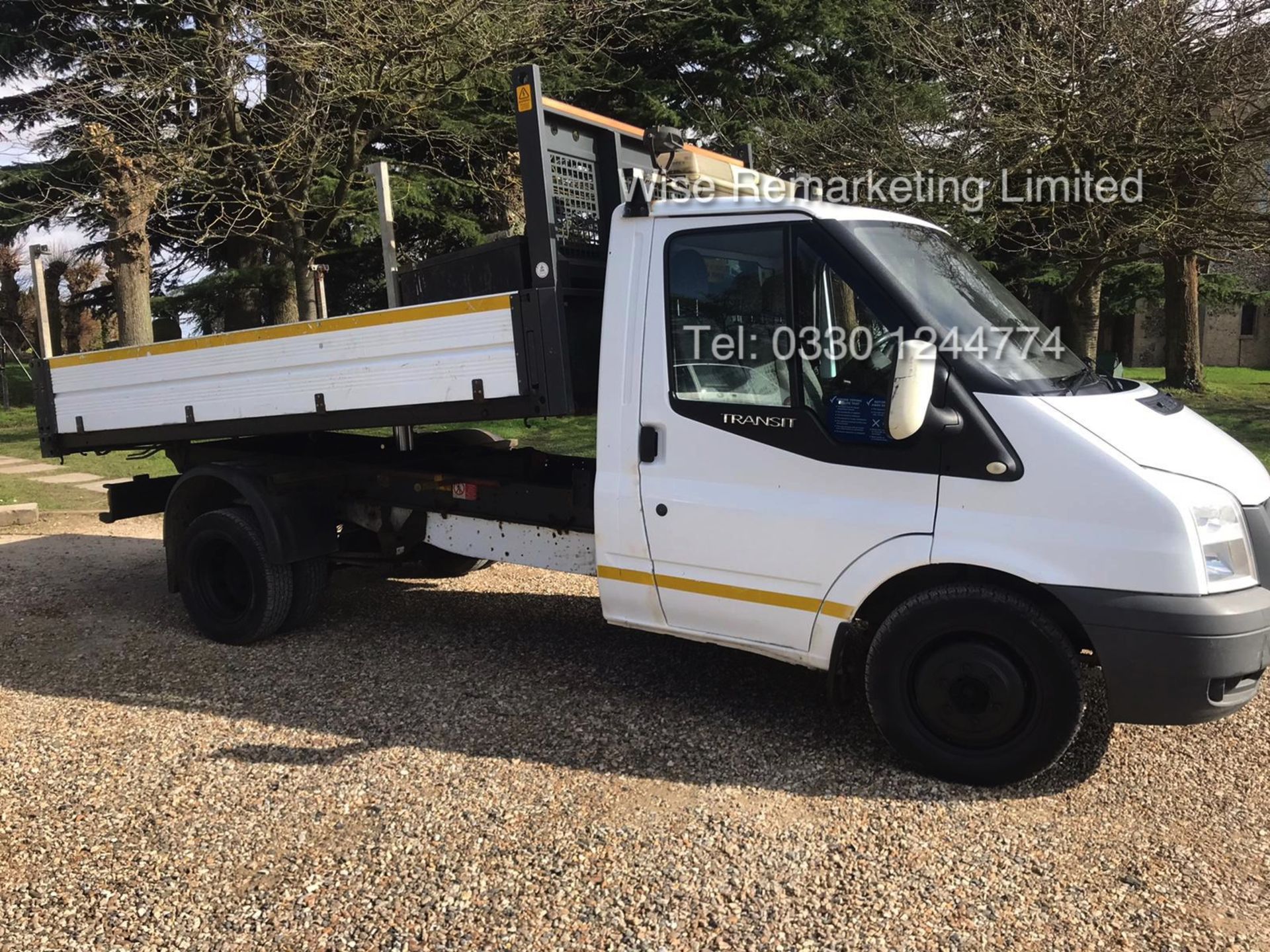 (RESERVE MET) Ford Transit 350 2.4 TDCI Tipper - 2012 Model - 1 Keeper From New -alloy body -3500kg