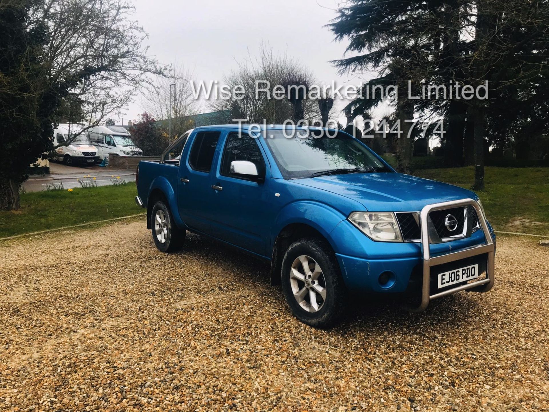 (RESERVE MET) Nissan Navara 2.5 DCI (175 BHP) Special Equipment - 2006 06 Reg -Bull Bars -Side Steps - Image 3 of 26