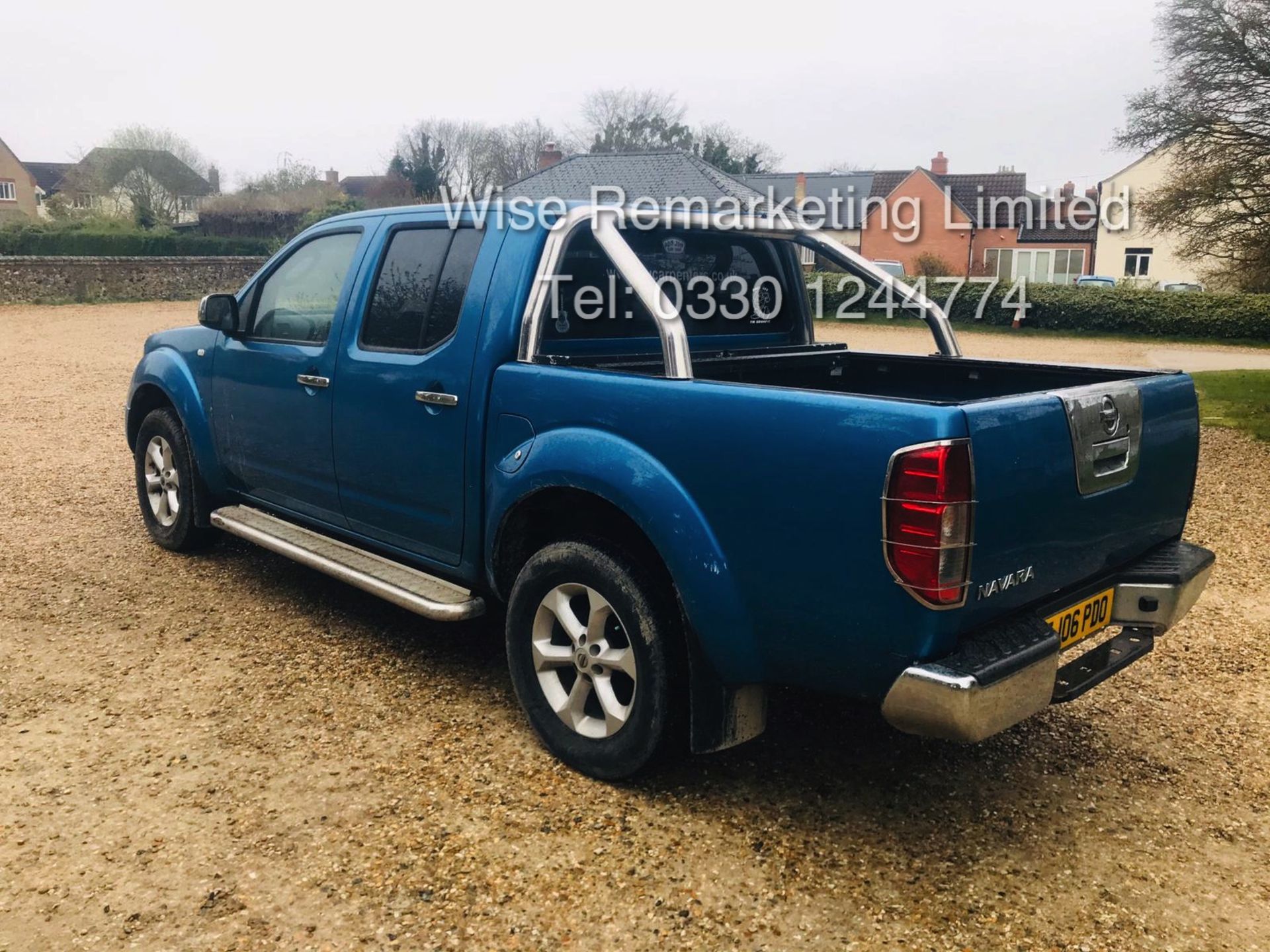 (RESERVE MET) Nissan Navara 2.5 DCI (175 BHP) Special Equipment - 2006 06 Reg -Bull Bars -Side Steps - Image 6 of 26