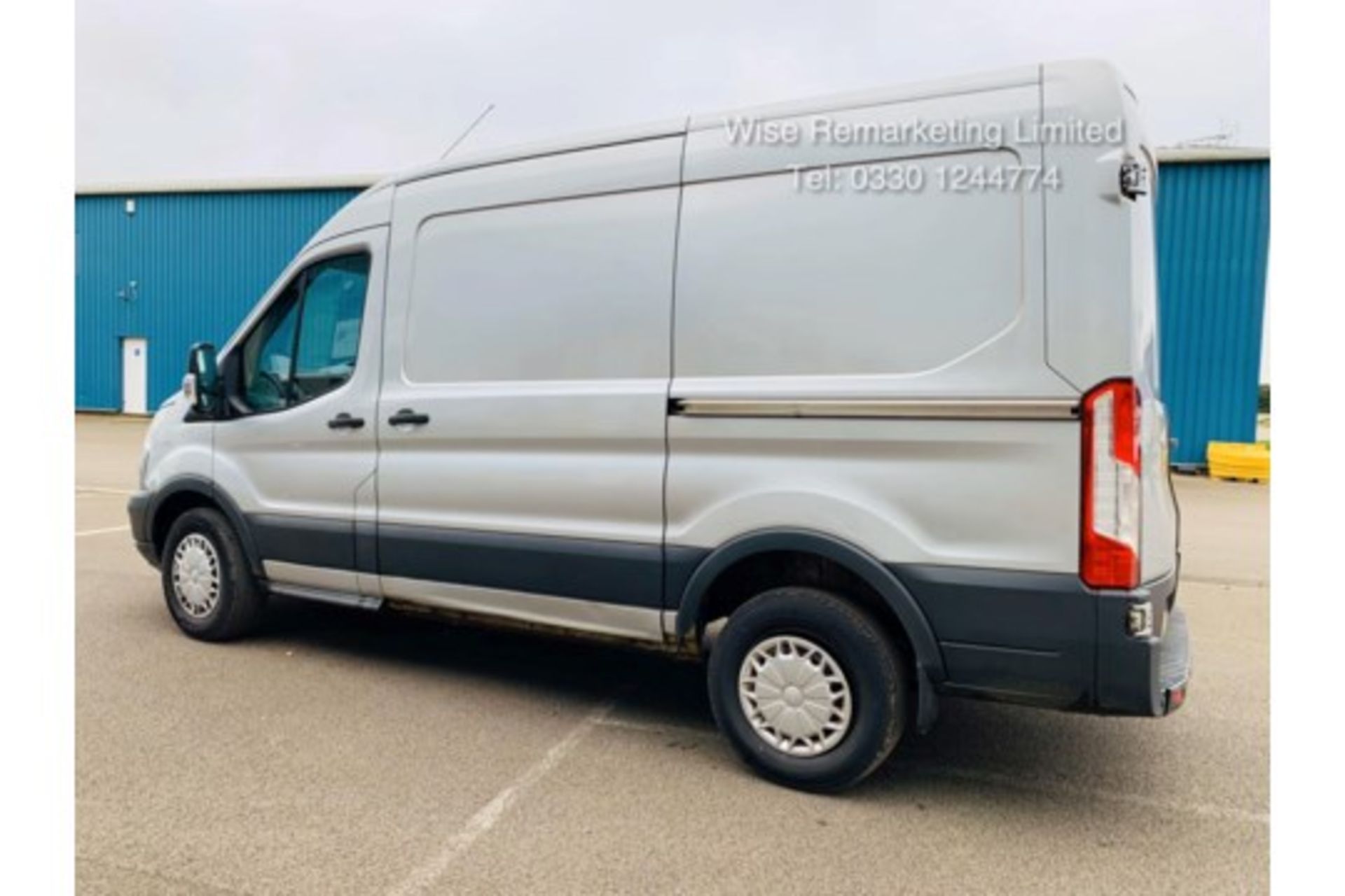 (RESERVE MET) Ford Transit 350 2.2 TDCI Trend Van - 2015 Reg - Silver - 6 Speed - Ply Lined - Image 5 of 20