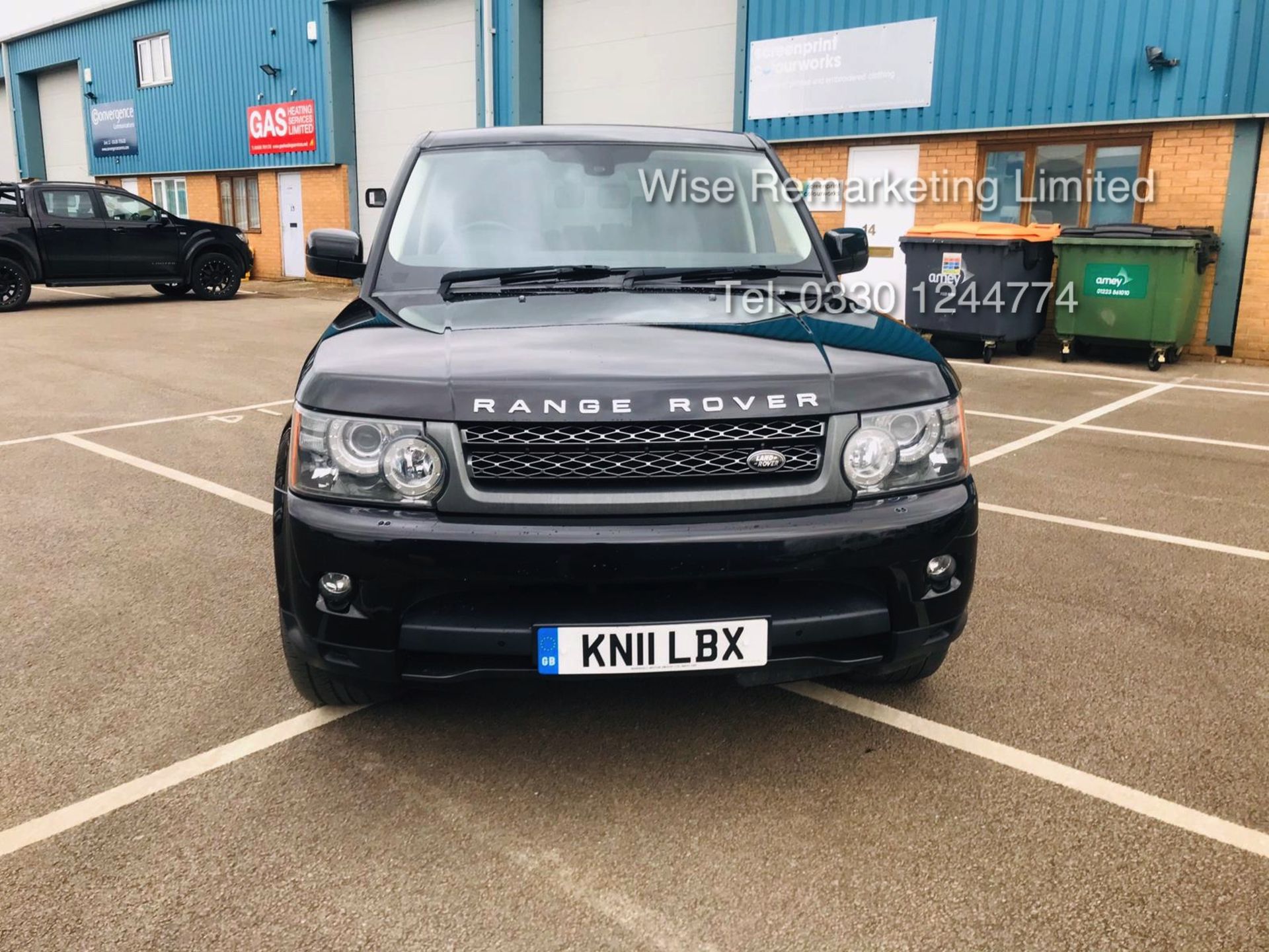 Range Rover Sport SE 3.0 TDV6 Automatic - 2011 11 Reg - 1 Keeper From New - Service History - Image 4 of 21