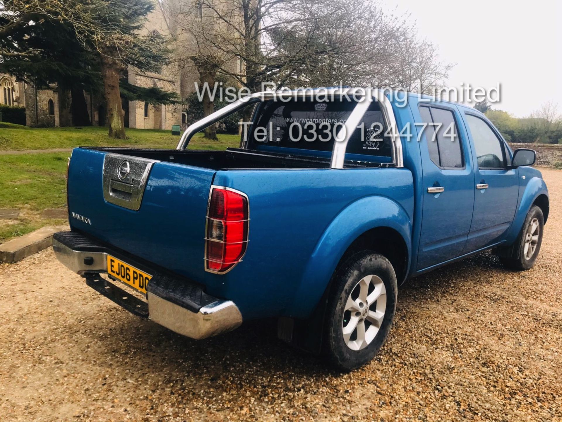 (RESERVE MET) Nissan Navara 2.5 DCI (175 BHP) Special Equipment - 2006 06 Reg -Bull Bars -Side Steps - Image 2 of 26