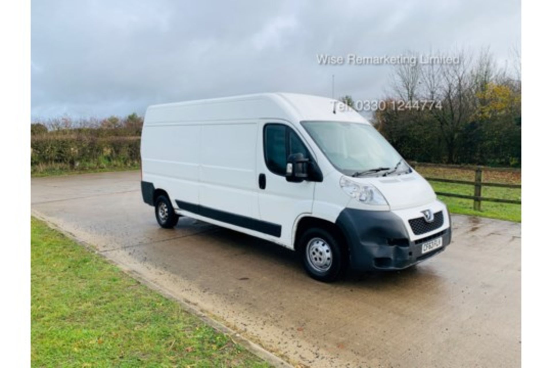 (RESERVE MET) Peugeot Boxer 335 2.2 HDi Long Wheel Base 2014 Reg - 1 Keeper From New - Image 7 of 17