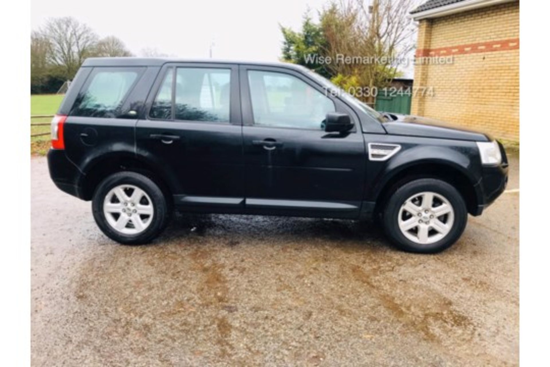 (RESERVE MET) Land Rover Freelander GS 2.2 TD4 Auto "black edition" - 2009 09 Reg -SH - Sat Nav - Image 3 of 27