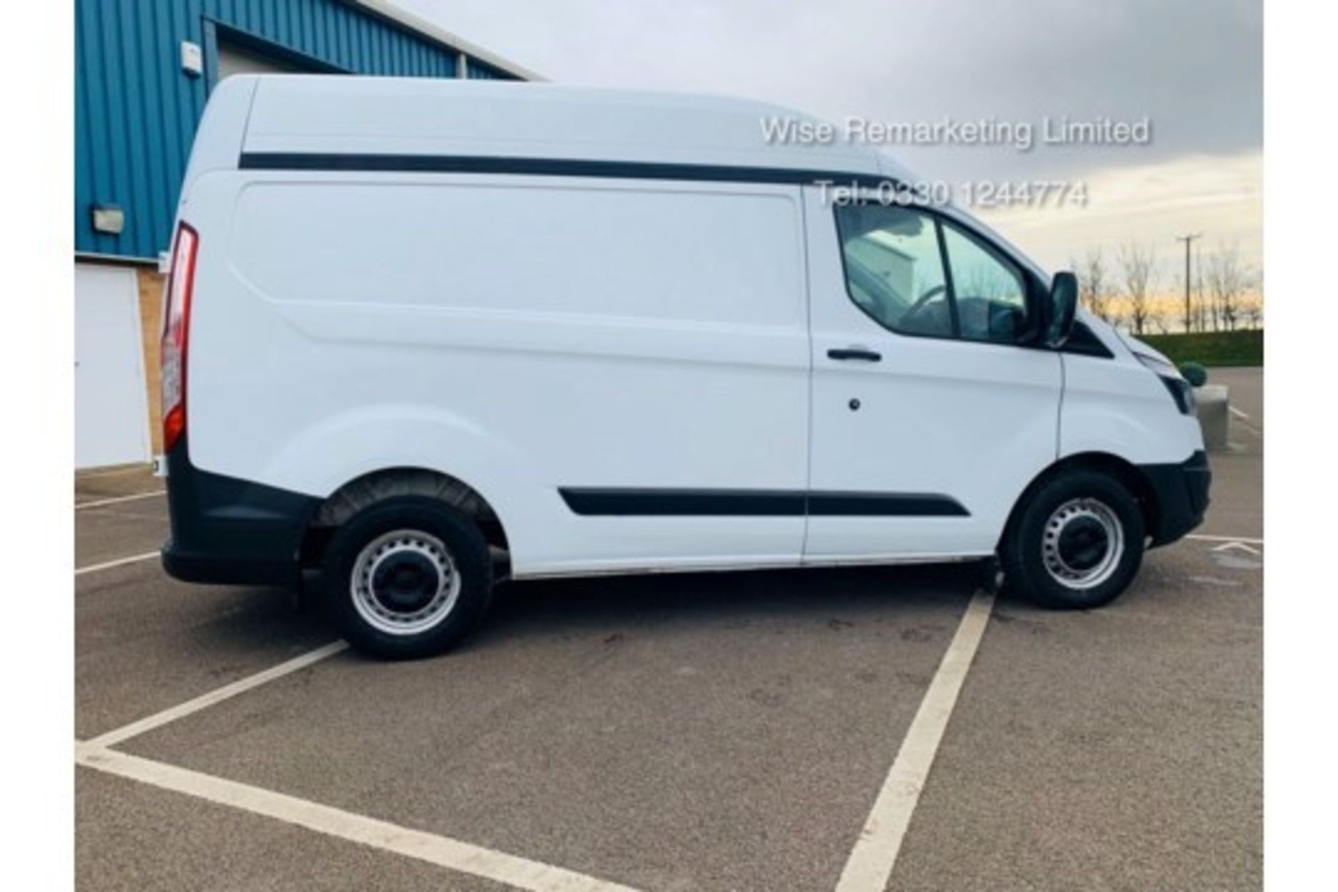 (RESERVE MET)Ford Transit Custom 2.2 TDCI 290 **HIGH ROOF** - 2016 model - AIR CON- 1 OWNER- FSH- - Image 2 of 18