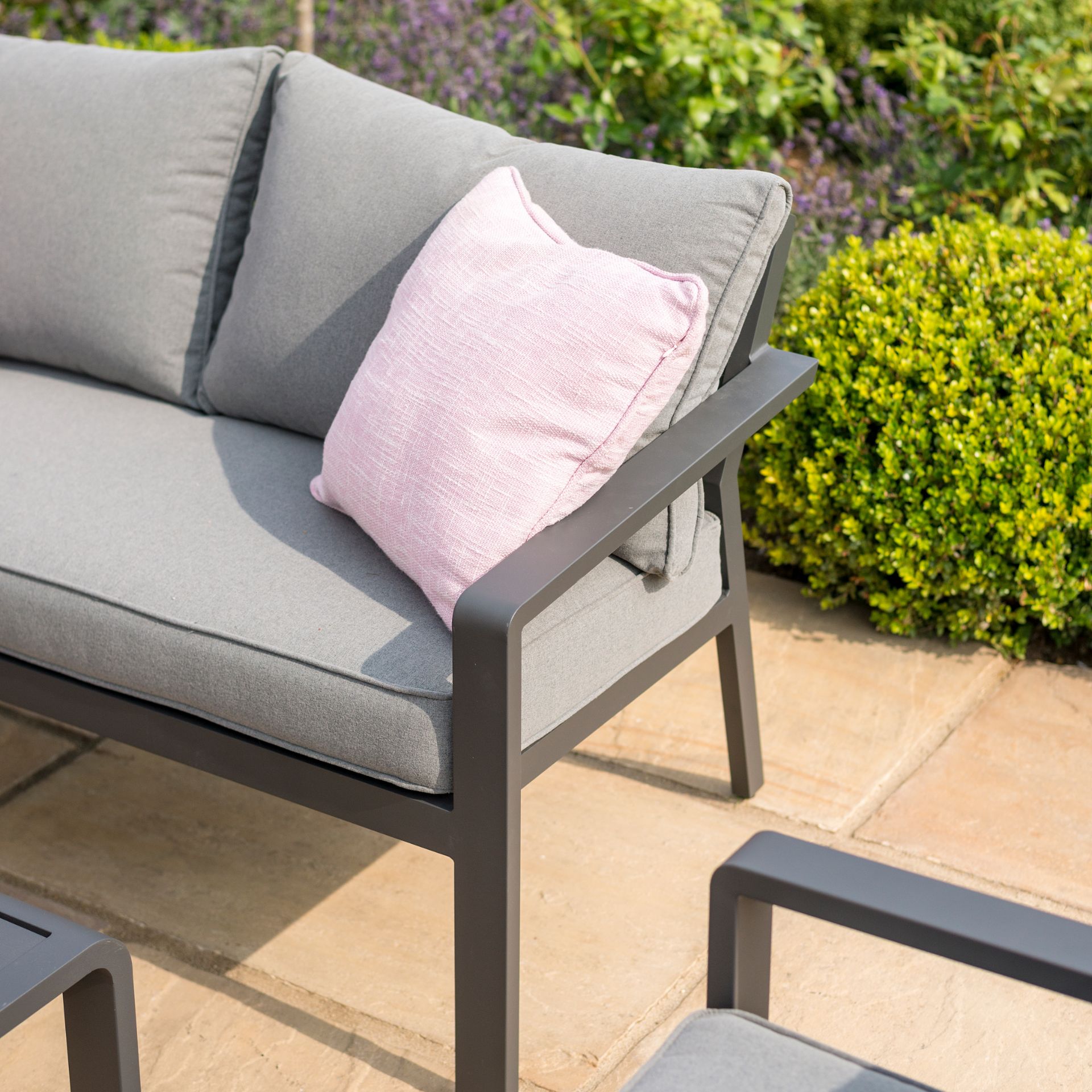 Verona Outdoor/Garden Aluminium 2 Seat Sofa Set (BRAND NEW) - Image 6 of 7