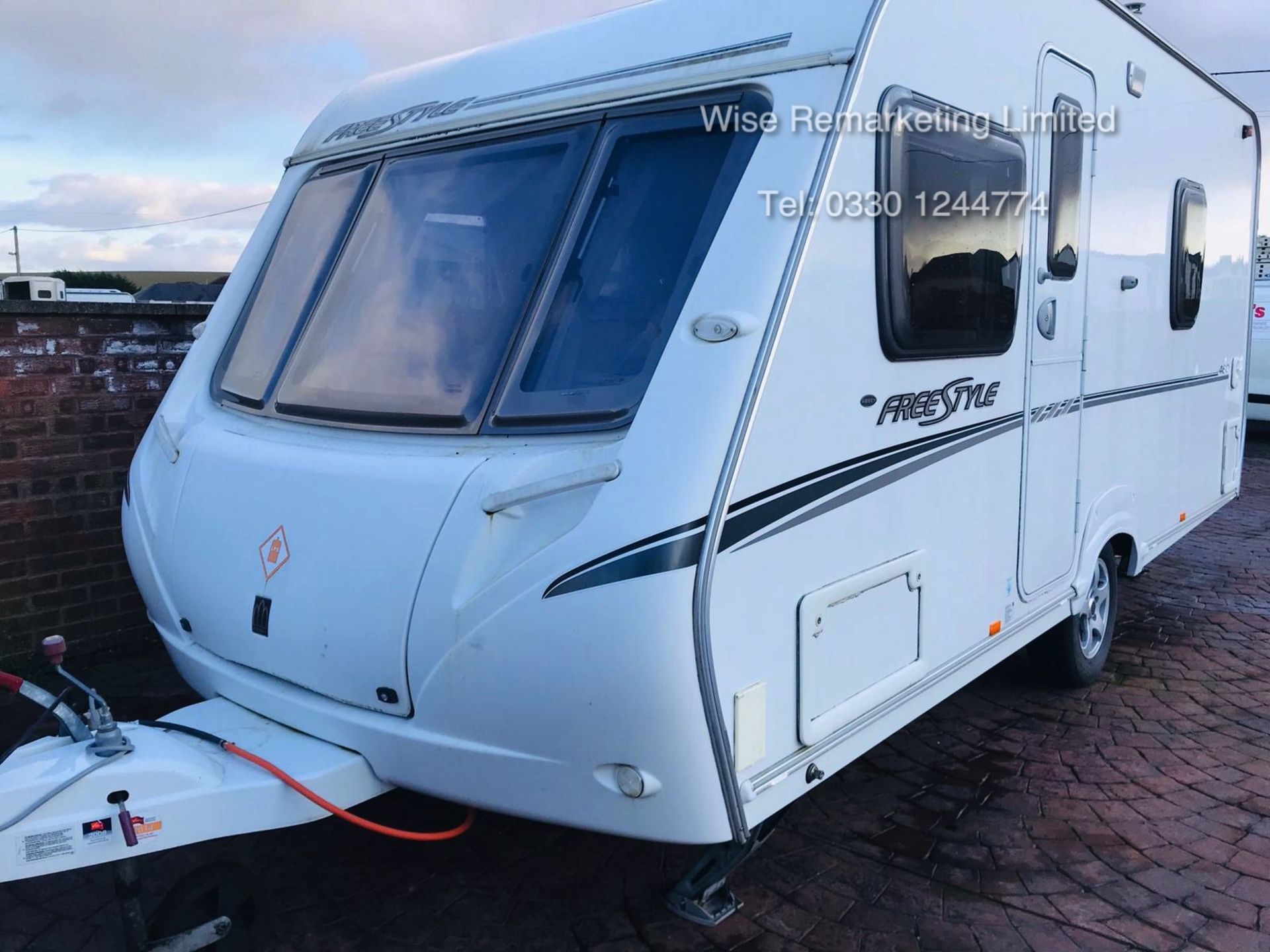 (RESERVE MET) Swift Abbey Freestyle 480 (4 Berth) Caravan - 2008 Model - 1 Former Keeper From New